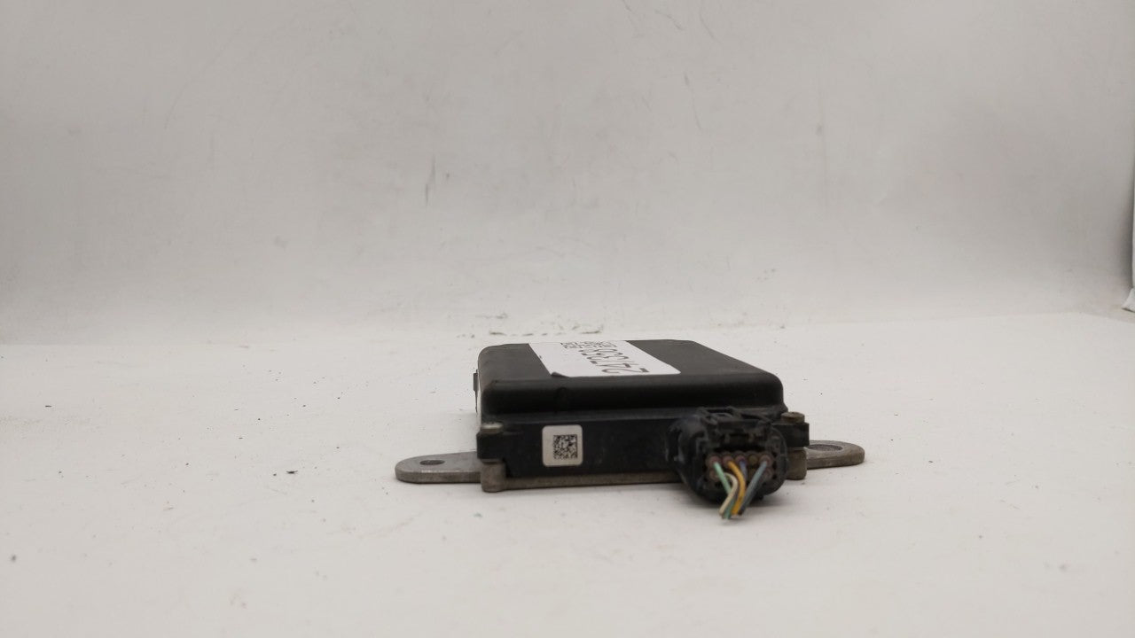 Lexus Is250 Chassis Control Module Ccm Bcm Body Control 88162-07010 - Oemusedautoparts1.com