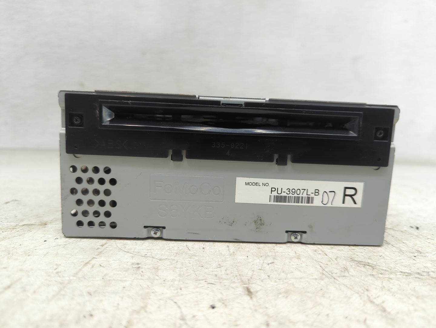2014 Lincoln Mkc Radio AM FM Cd Player Receiver Replacement P/N:ET4T-19C107-MA Fits Fits 2015 OEM Used Auto Parts - Oemuseda