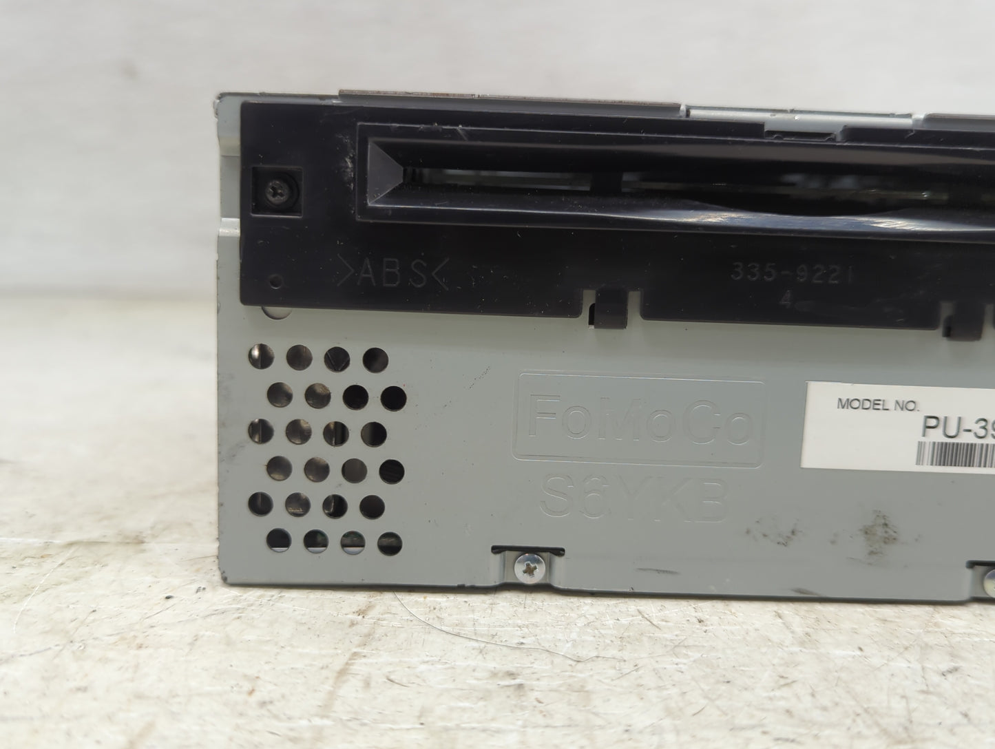 2014 Lincoln Mkc Radio AM FM Cd Player Receiver Replacement P/N:ET4T-19C107-MA Fits Fits 2015 OEM Used Auto Parts - Oemuseda