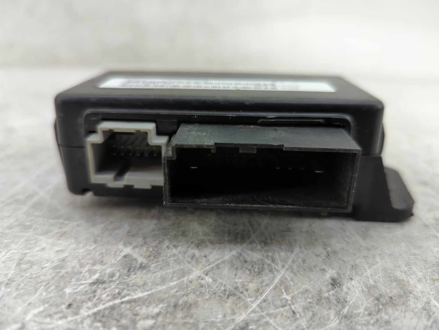 2013-2016 Lincoln Mks Locking Control Module - Oemusedautoparts1.com