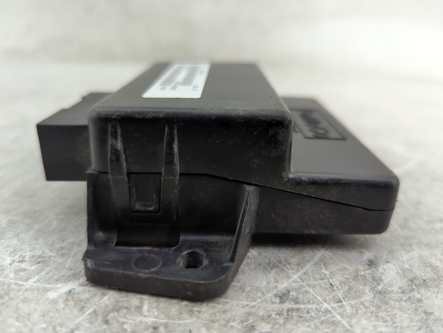 2013-2016 Lincoln Mks Locking Control Module - Oemusedautoparts1.com