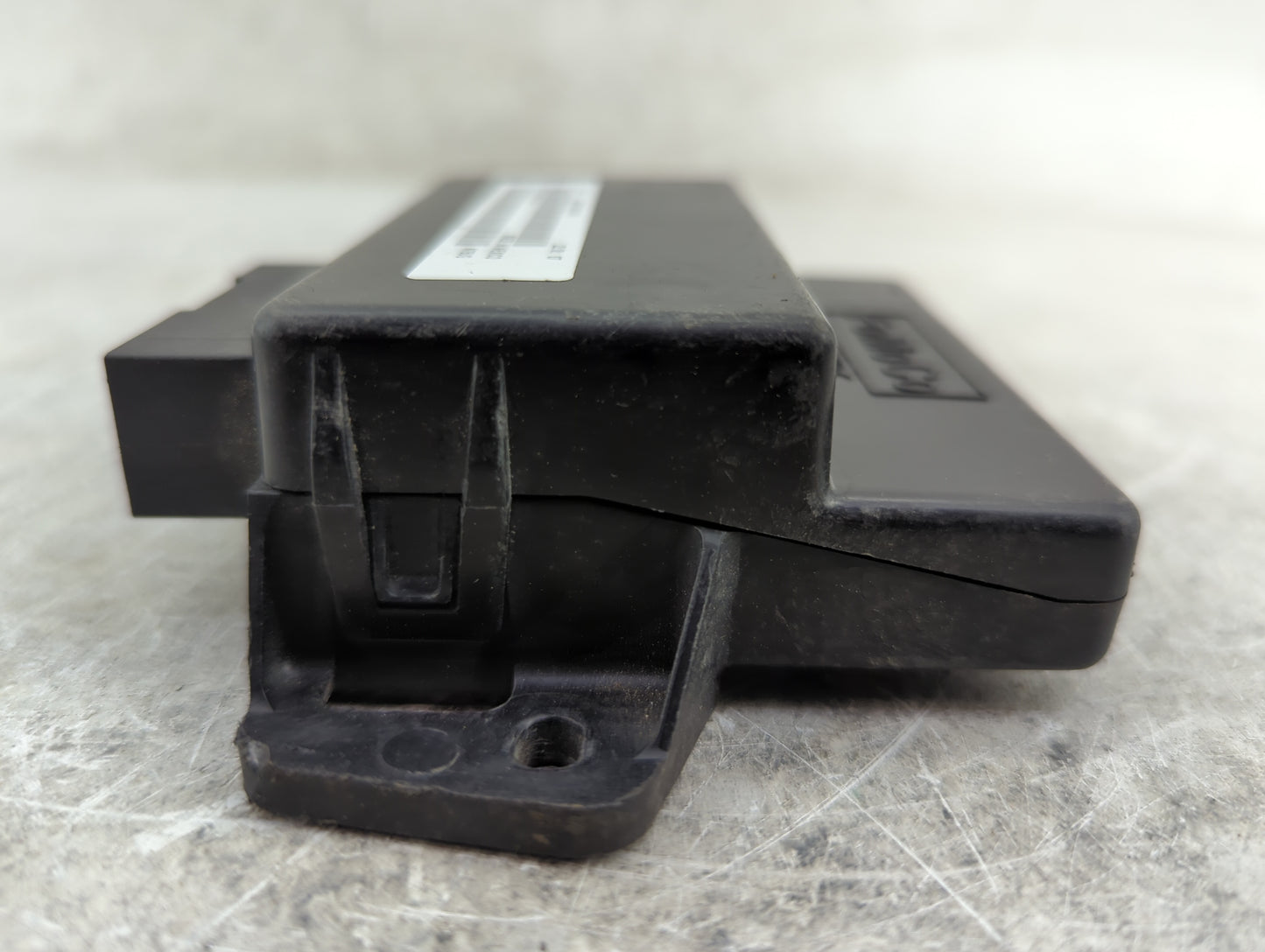 2013-2016 Lincoln Mks Locking Control Module - Oemusedautoparts1.com