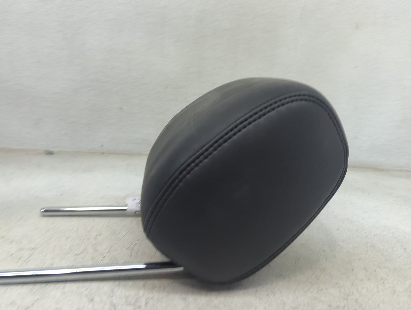 2013-2016 Lincoln Mks Headrest Head Rest Front Driver Seat Black - Oemusedautoparts1.com