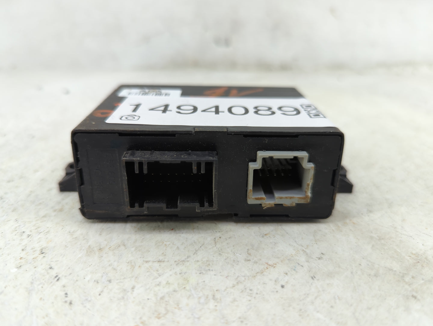 2013-2016 Lincoln Mks Driver Assist Control Module 1494089 - Oemusedautoparts1.com