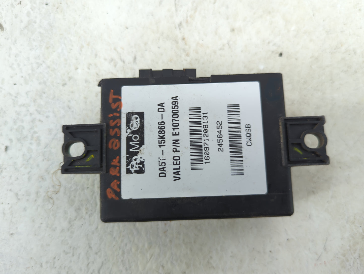 2013-2016 Lincoln Mks Driver Assist Control Module 1494089 - Oemusedautoparts1.com