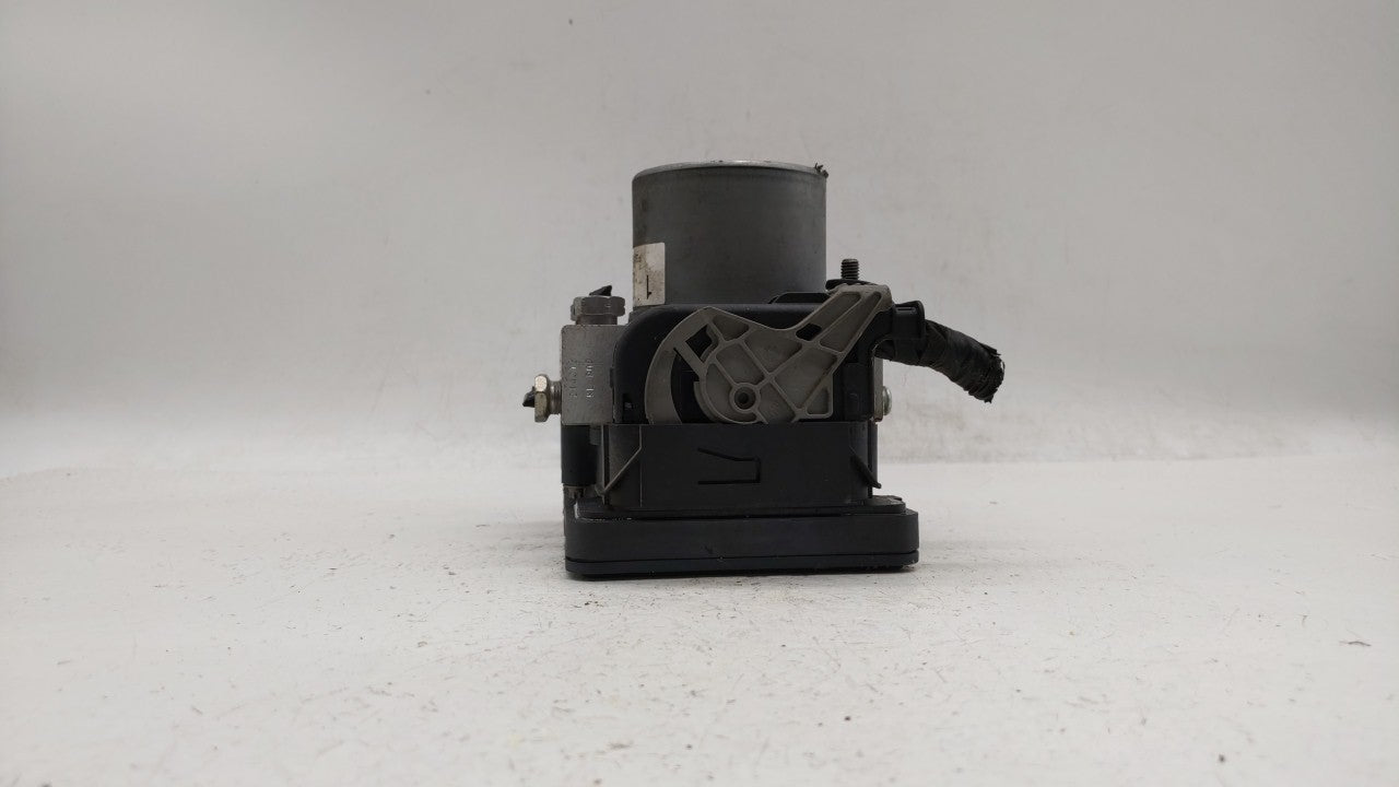 2014-2016 Lincoln Mks ABS Pump Control Module Replacement P/N:FG13-2C405-A DG13-2C405-BA Fits Fits 2014 2015 2016 2017 2018 