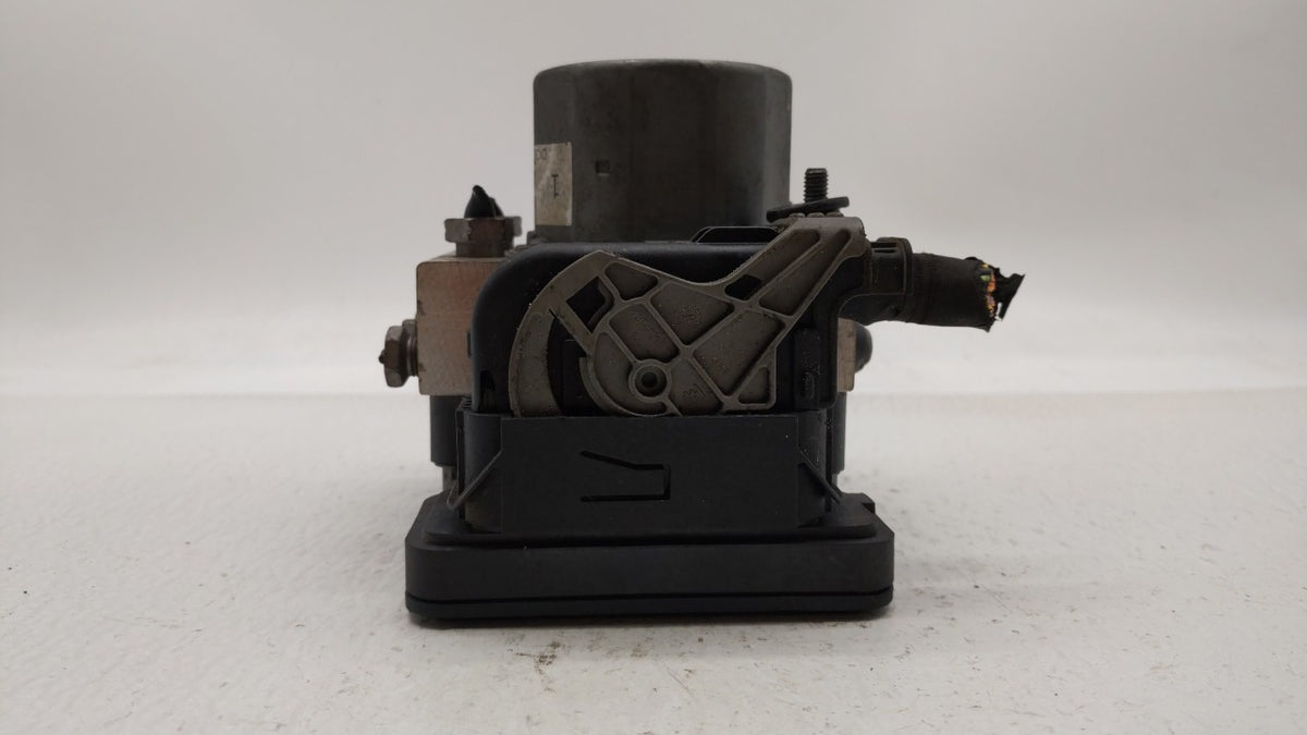 2013-2014 Lincoln Mks Anti-Lock Brake ABS Pump Module Actuator OEM P/N:DG13-2C405-A DG13-2C405-AD Fits Fits 2013 2014 OEM Us