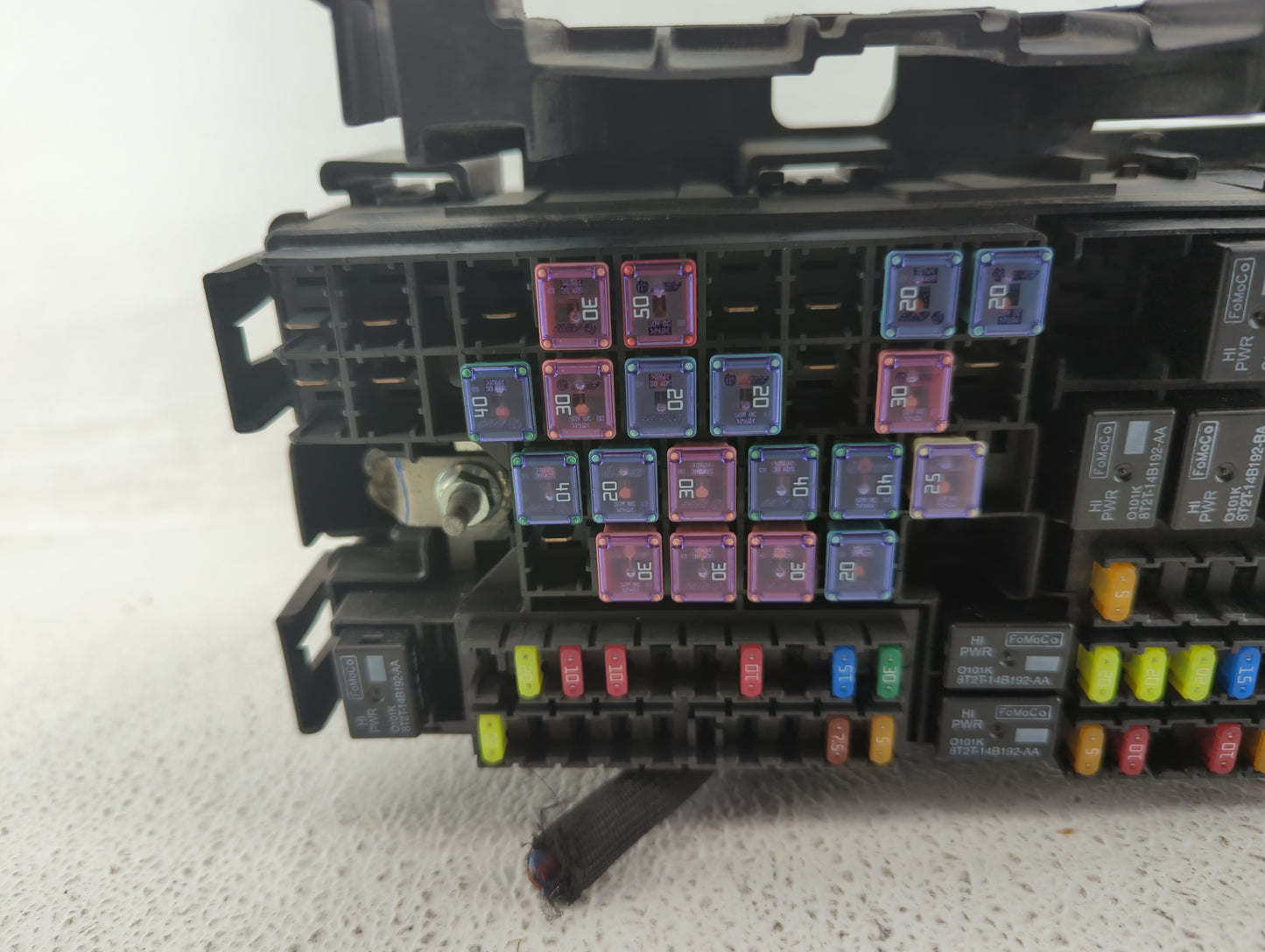 2013-2016 Lincoln Mks Fusebox Fuse Box Panel Relay Module P/N:DG1T-14A003-BA Fits Fits 2013 2014 2015 2016 OEM Used Auto Par