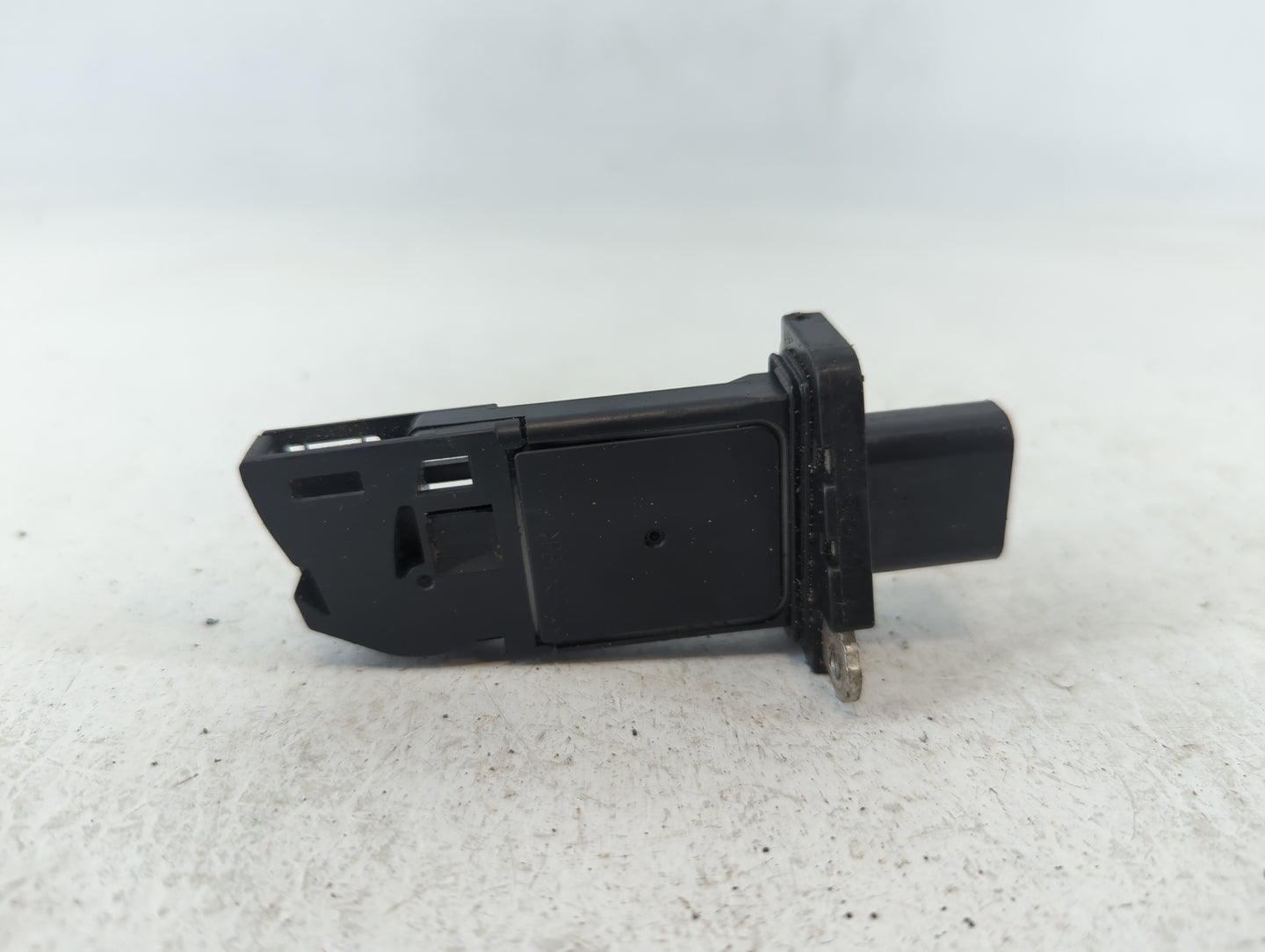 2013-2016 Lincoln Mks Mass Air Flow Meter Maf - Oemusedautoparts1.com