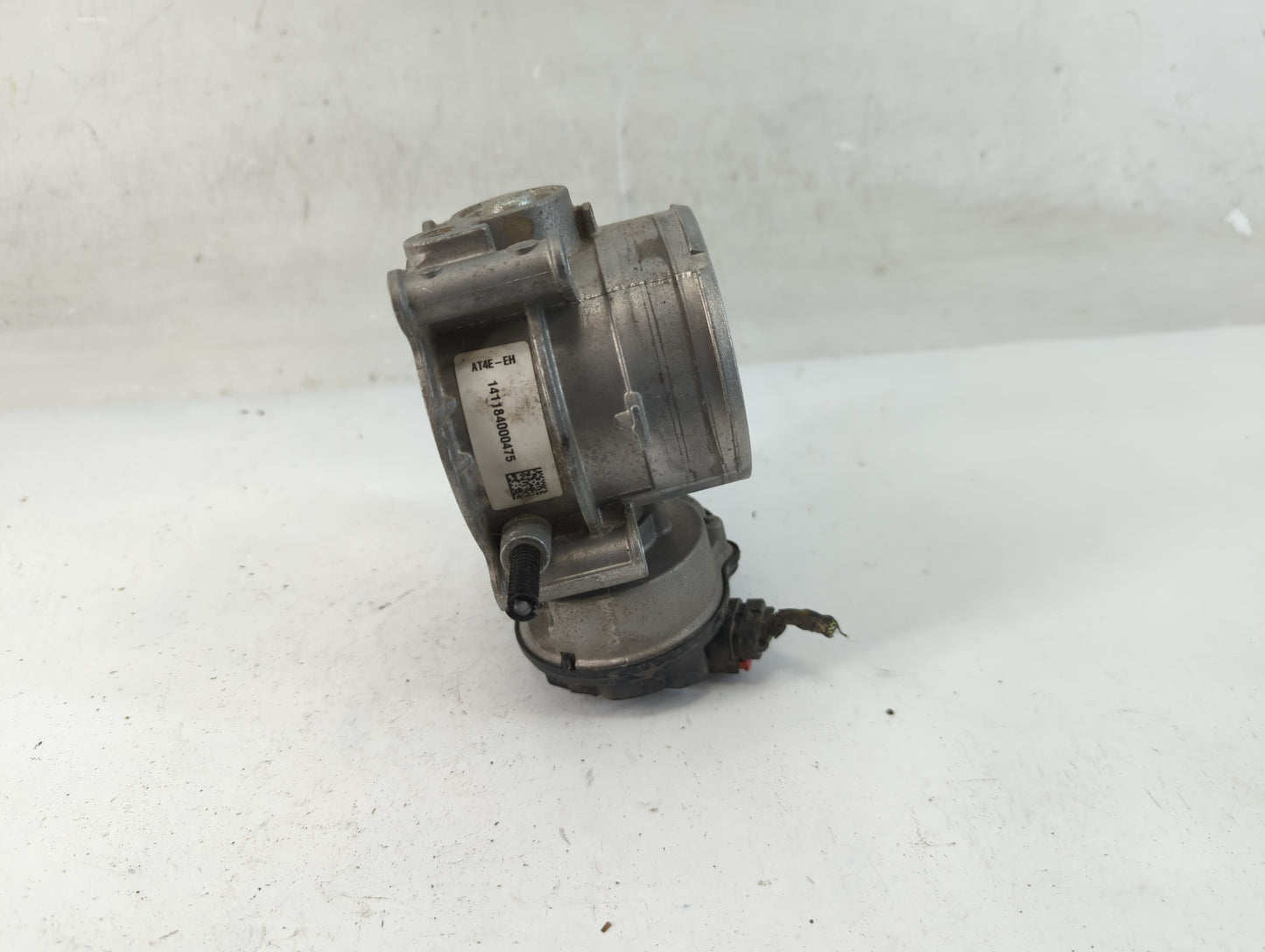 2013-2016 Lincoln Mks Throttle Body P/N:AT4E-EH 141184000475 Fits Fits 2011 2012 2013 2014 2015 2016 2017 2018 2019 OEM Used