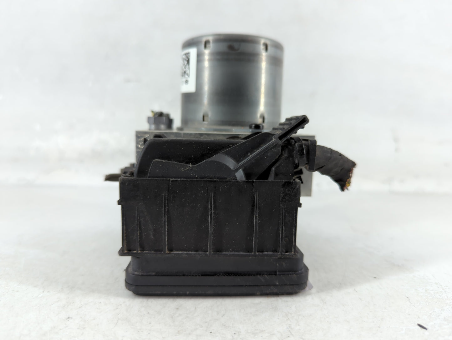 2014-2016 Lincoln Mks ABS Pump Control Module Replacement P/N:58920-2M840 Fits Fits 2014 2015 2016 2017 2018 2019 OEM Used A