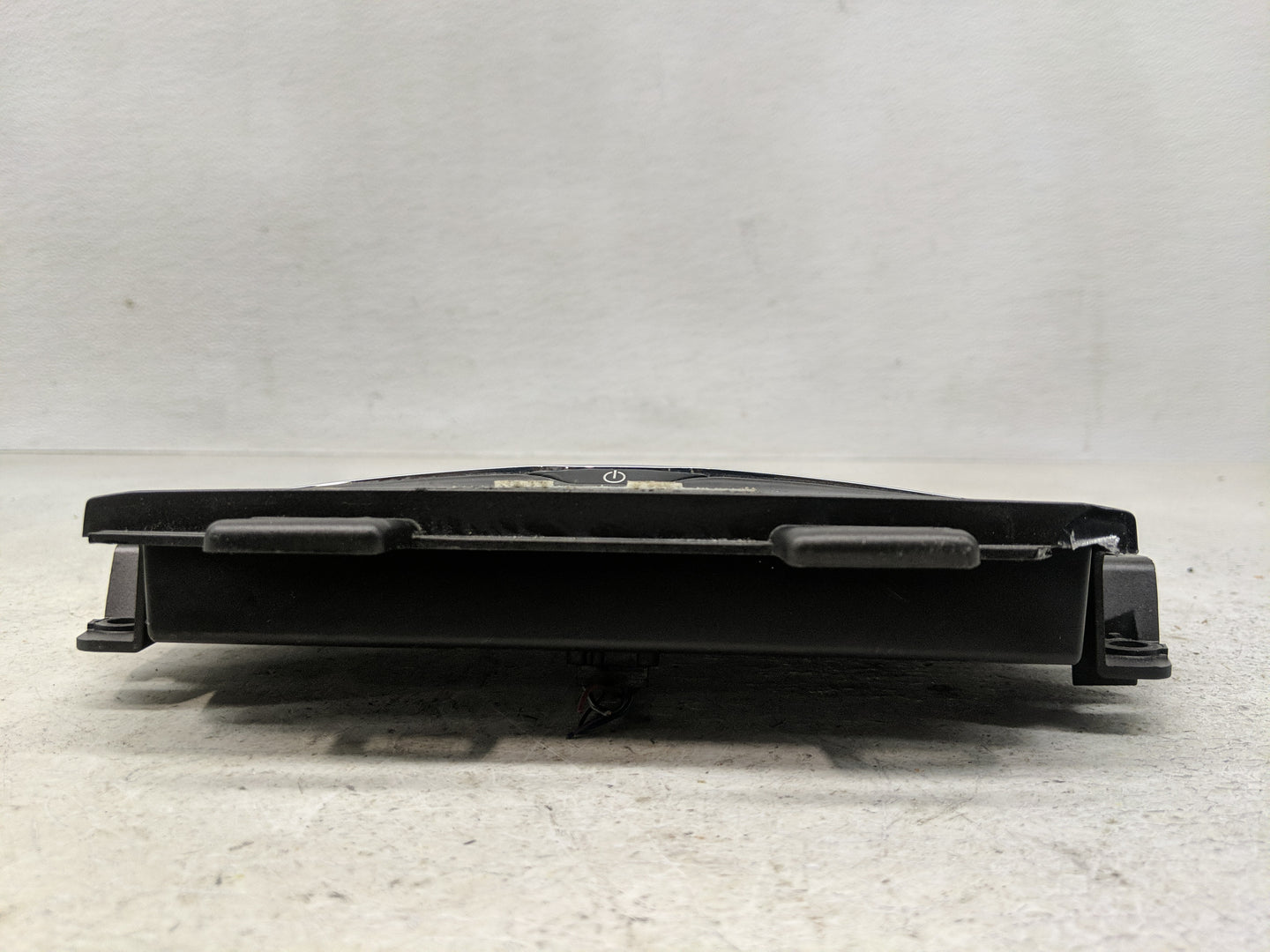 2014 Lincoln Mkt Climate Control Module Temperature AC/Heater Replacement P/N:DE9T-18A802-AN Fits OEM Used Auto Parts - Oemu