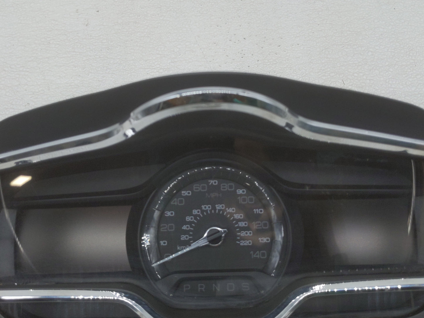 2014-2015 Lincoln Mkt Instrument Cluster Speedometer Gauges P/N:EE9T-10849-AC Fits Fits 2014 2015 OEM Used Auto Parts - Oemu