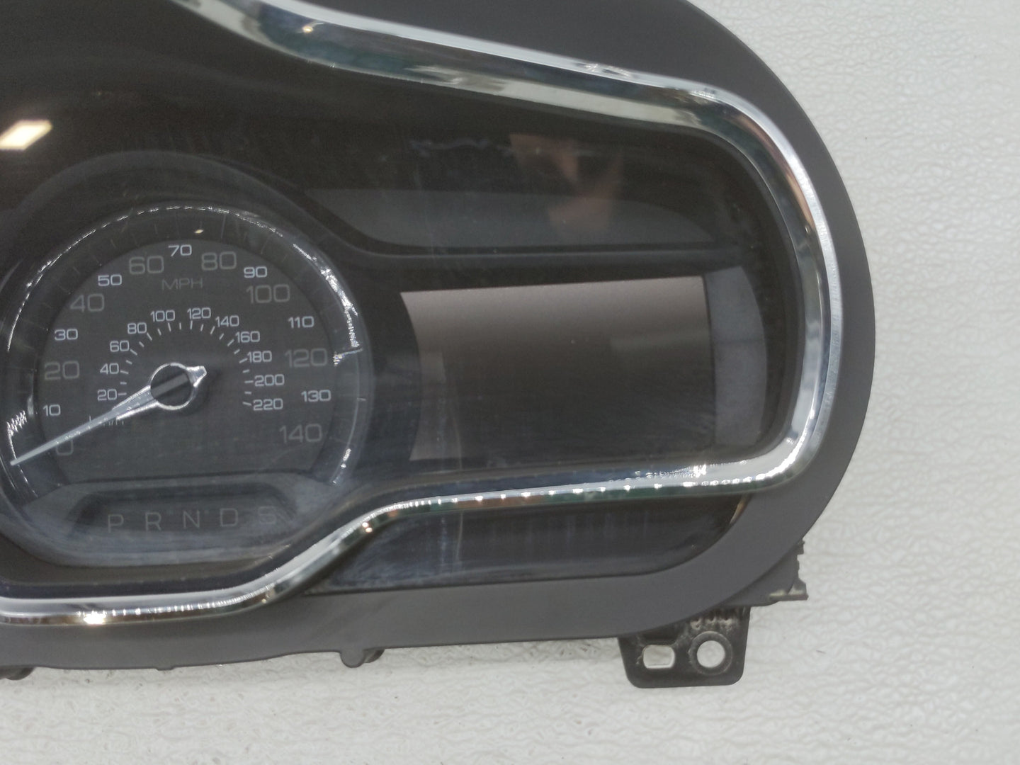2014-2015 Lincoln Mkt Instrument Cluster Speedometer Gauges P/N:EE9T-10849-AC Fits Fits 2014 2015 OEM Used Auto Parts - Oemu