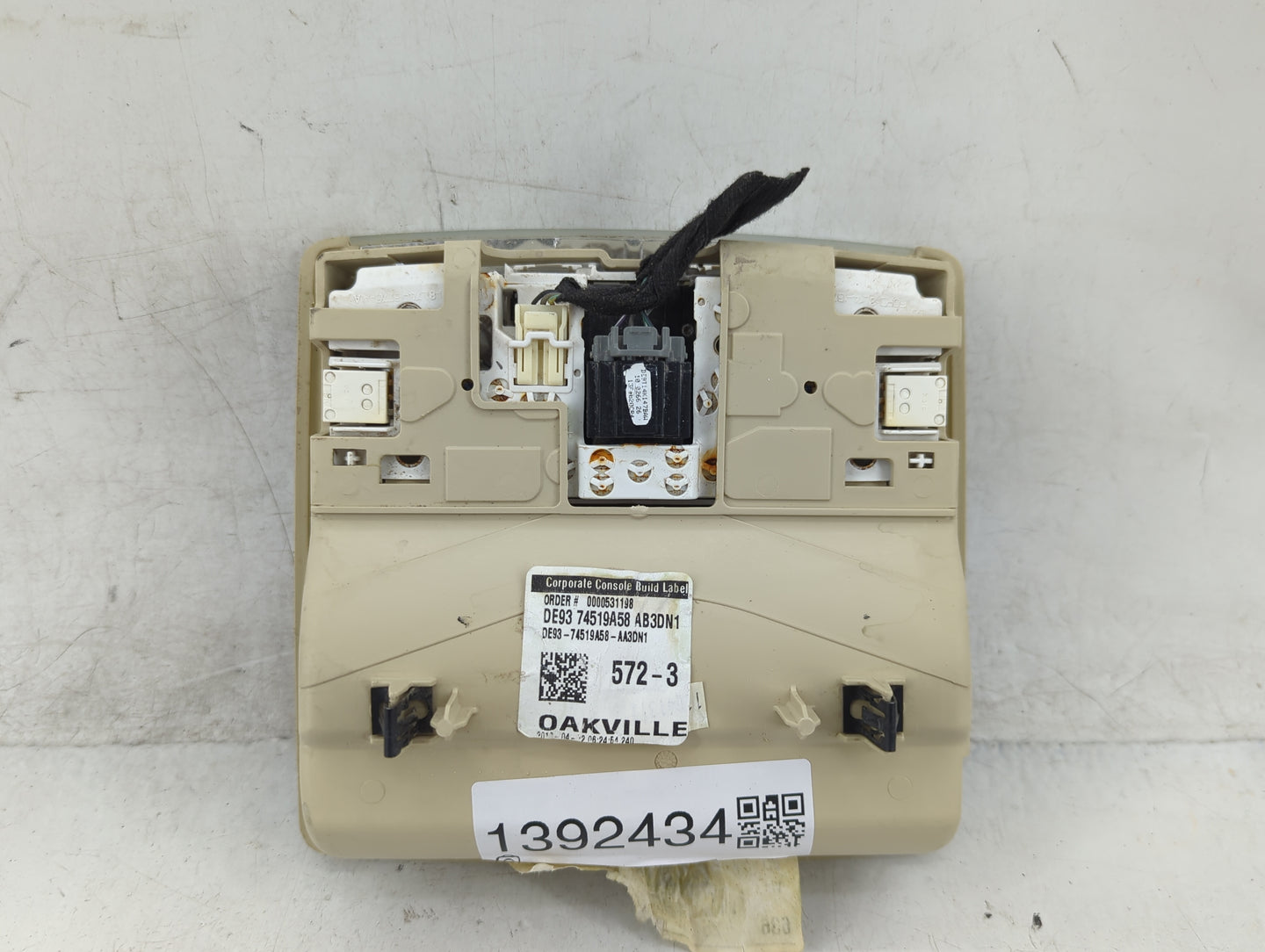2014 Lincoln Mkt Overhead Roof Console - Oemusedautoparts1.com