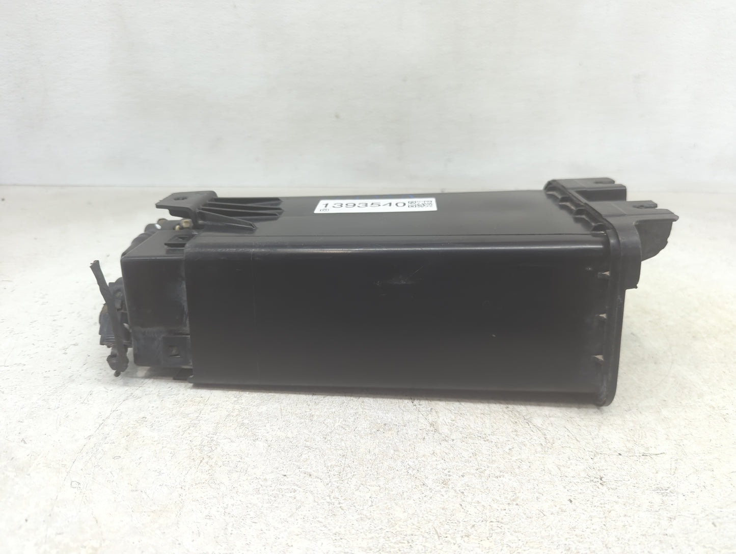 2014 Lincoln Mkt Fuel Vapor Charcoal Canister - Oemusedautoparts1.com