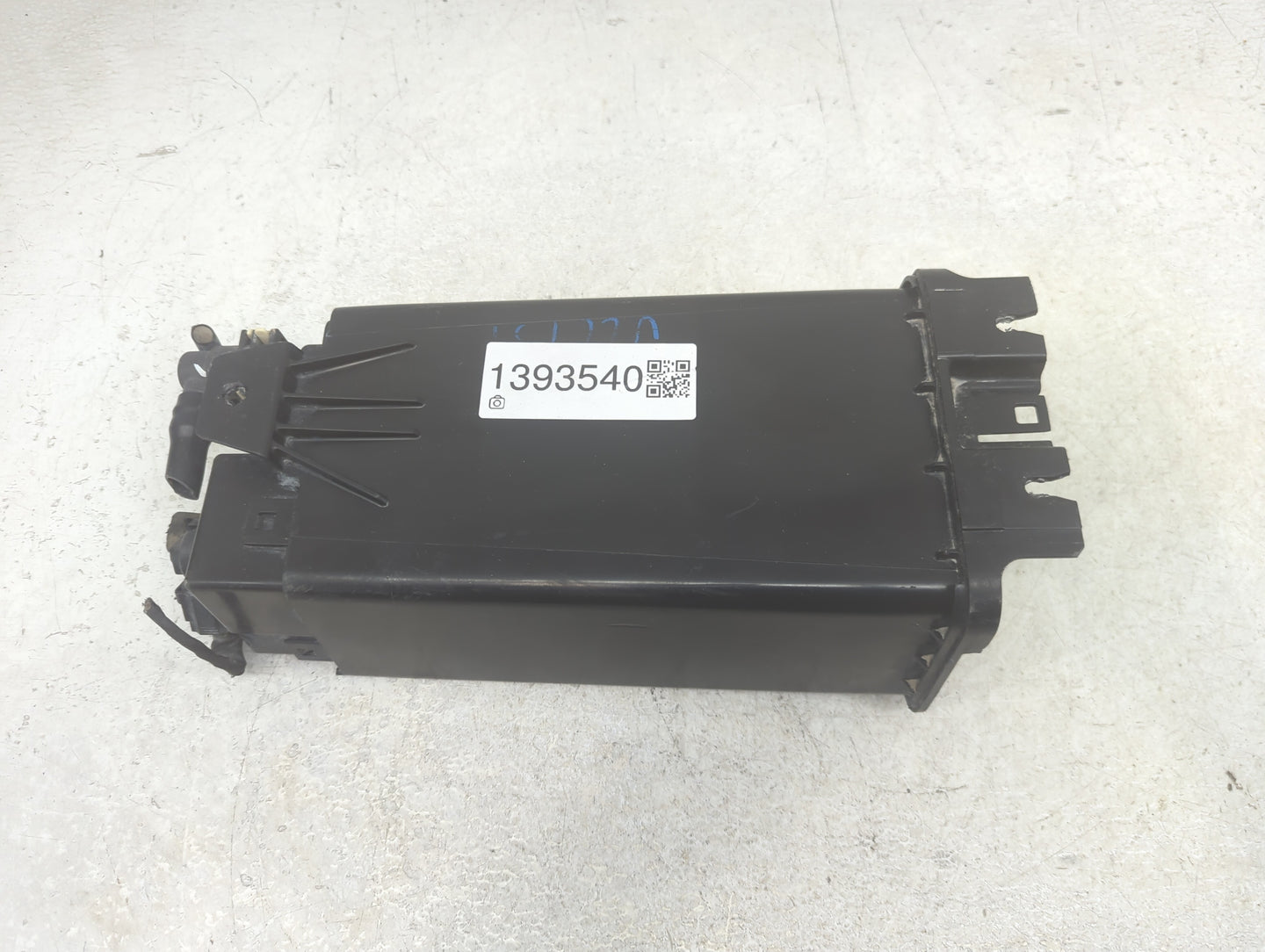 2014 Lincoln Mkt Fuel Vapor Charcoal Canister - Oemusedautoparts1.com