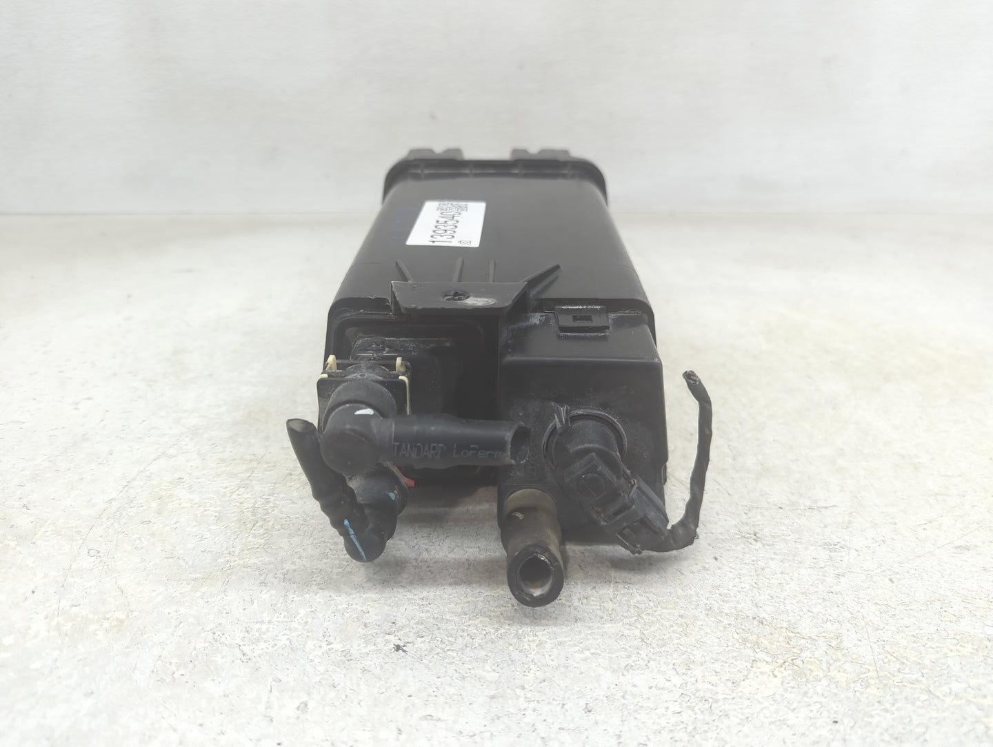 2014 Lincoln Mkt Fuel Vapor Charcoal Canister - Oemusedautoparts1.com