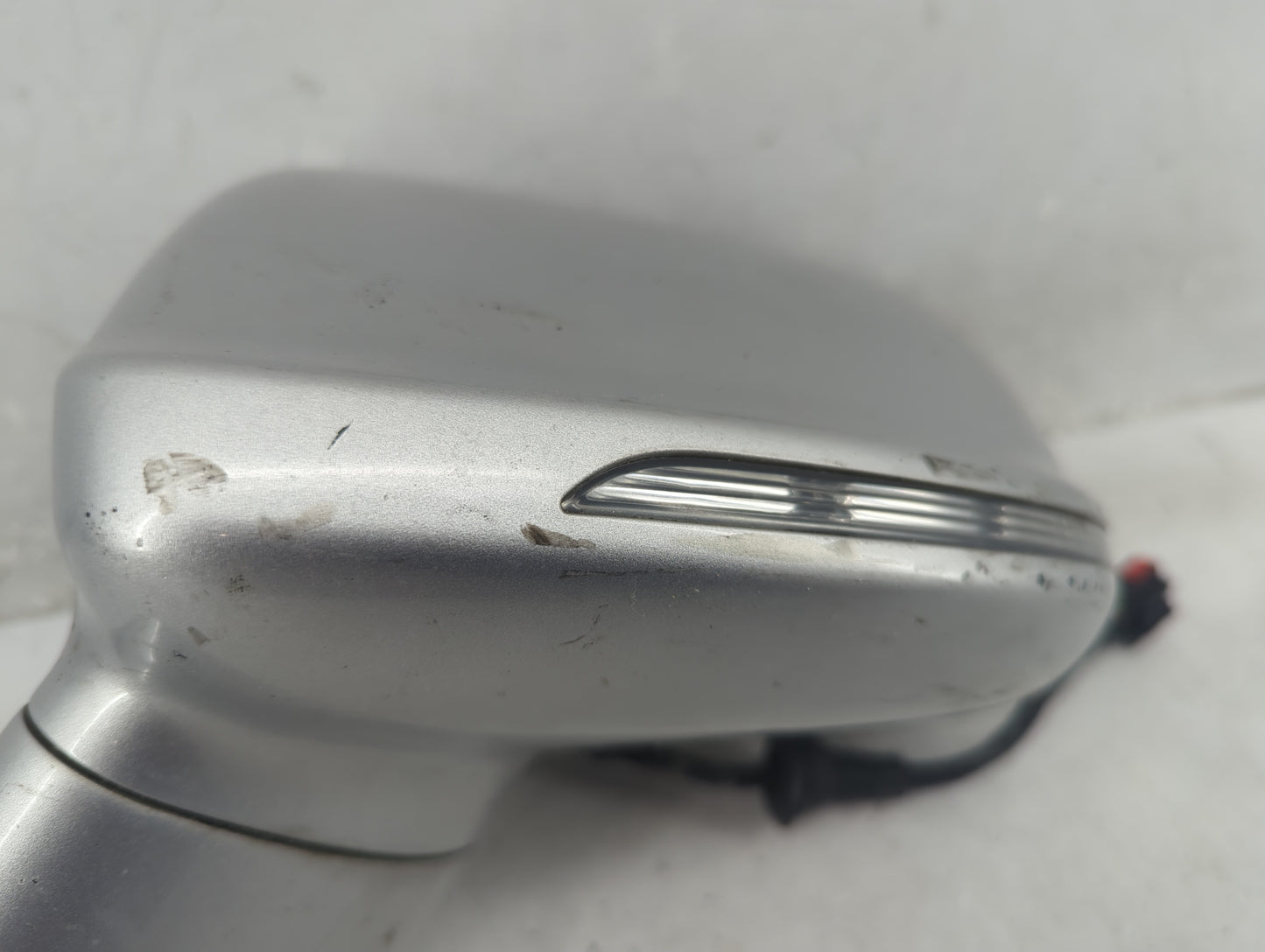 2010-2019 Lincoln Mkt Driver Side View Mirror - Left Door Mirror OEM Used - Oemusedautoparts1.com