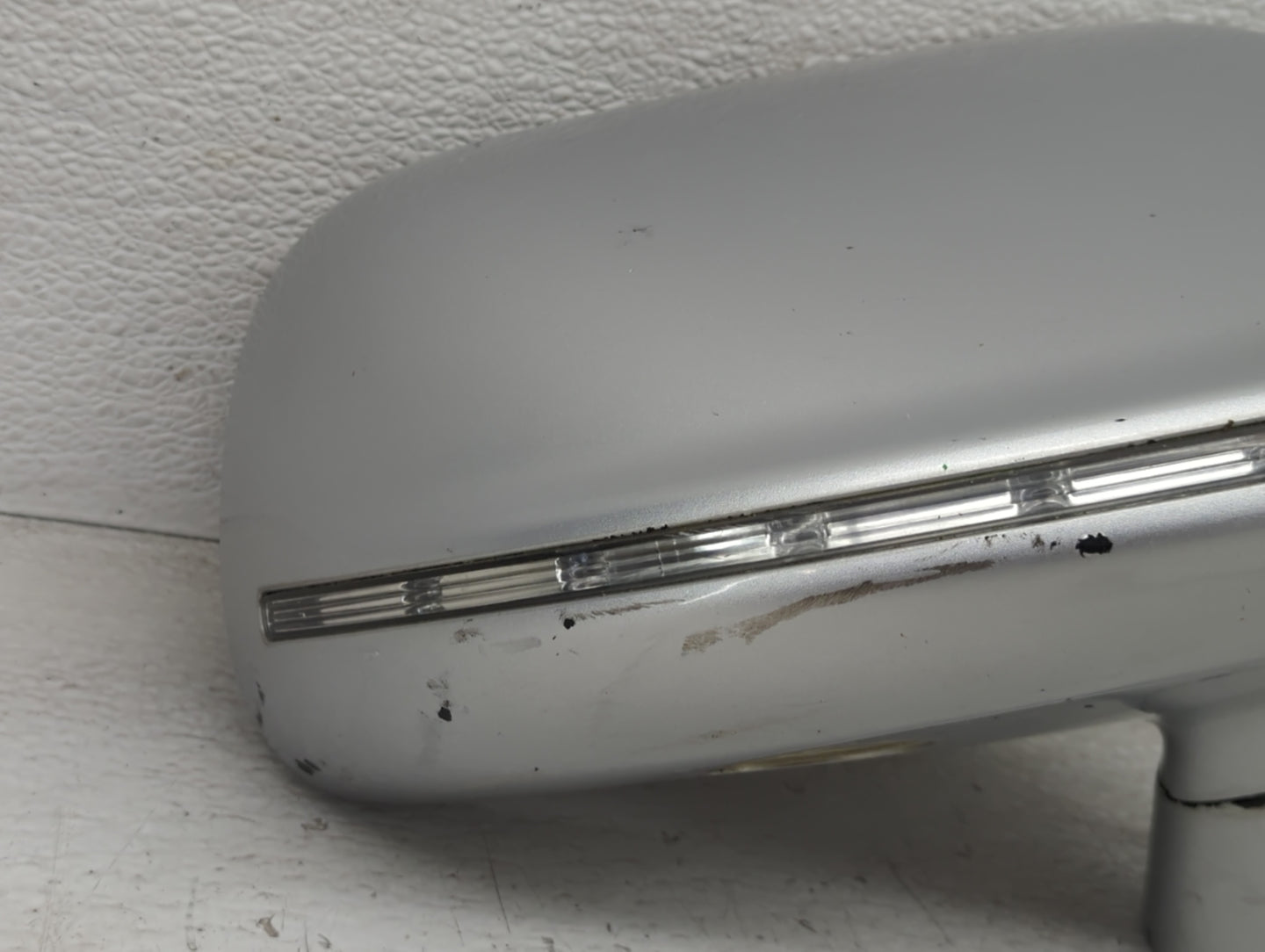 2010-2019 Lincoln Mkt Passenger Side View Mirror - Right Door Mirror OEM Used - Oemusedautoparts1.com