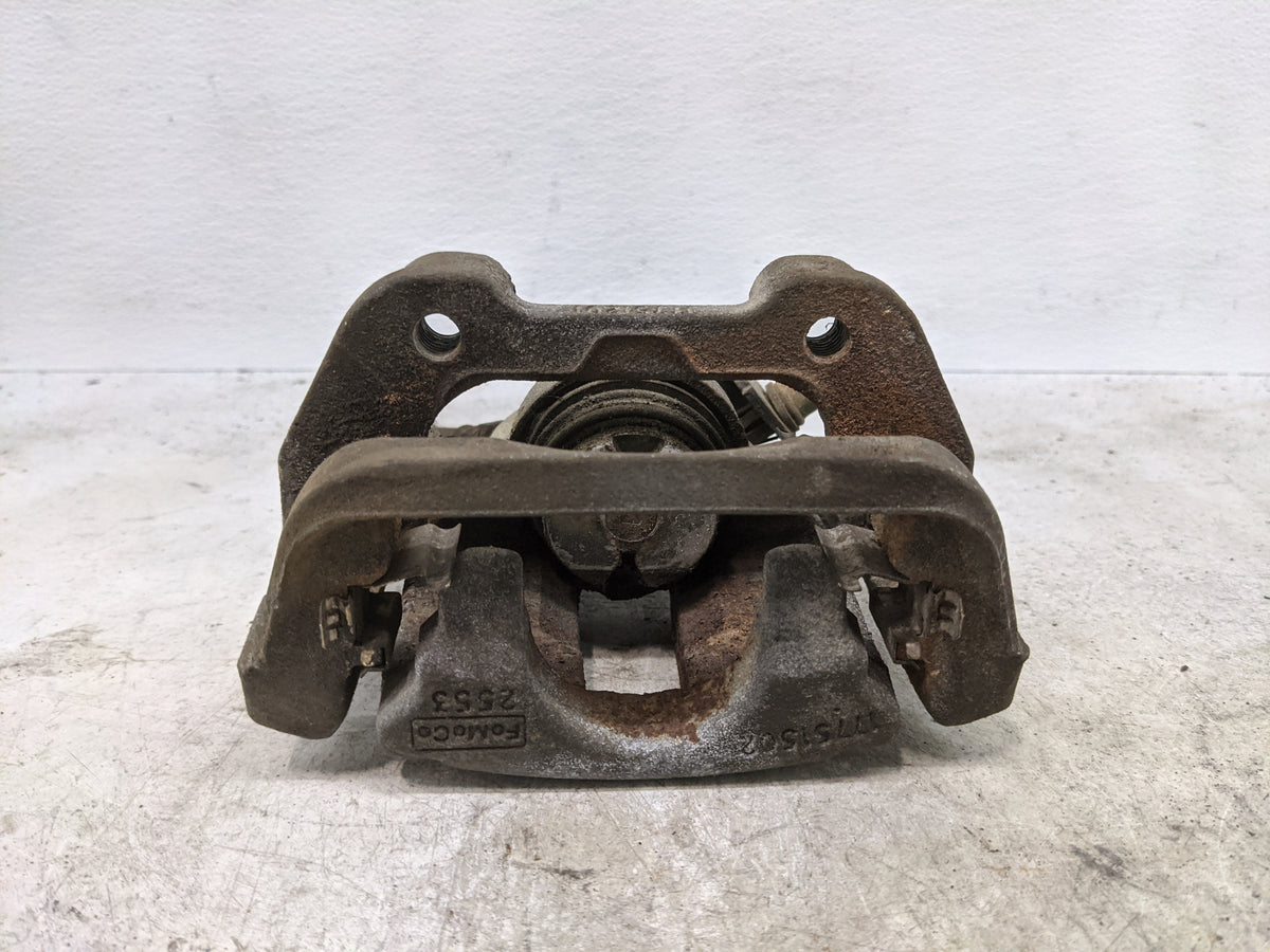 2014-2019 Lincoln Mkt Rear Driver Left Brake Caliper - Oemusedautoparts1.com