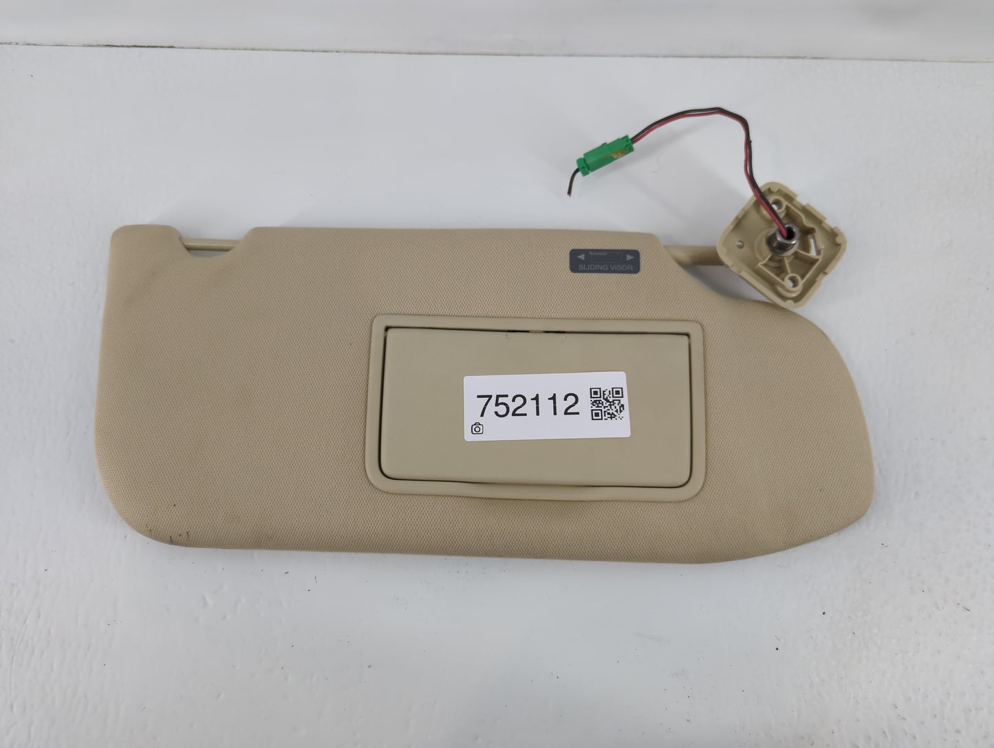2013-2019 Lincoln Mkt Sun Visor Shade Replacement Passenger Right Mirror Fits OEM Used Auto Parts - Oemusedautoparts1.com