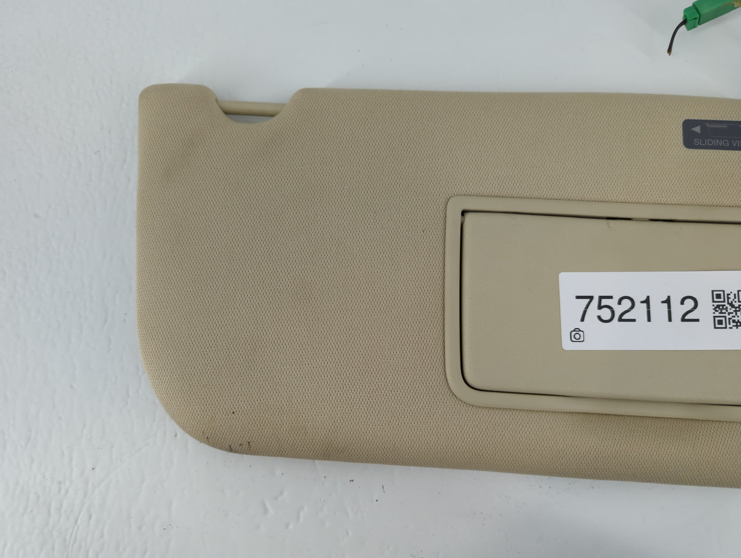 2013-2019 Lincoln Mkt Sun Visor Shade Replacement Passenger Right Mirror Fits OEM Used Auto Parts - Oemusedautoparts1.com