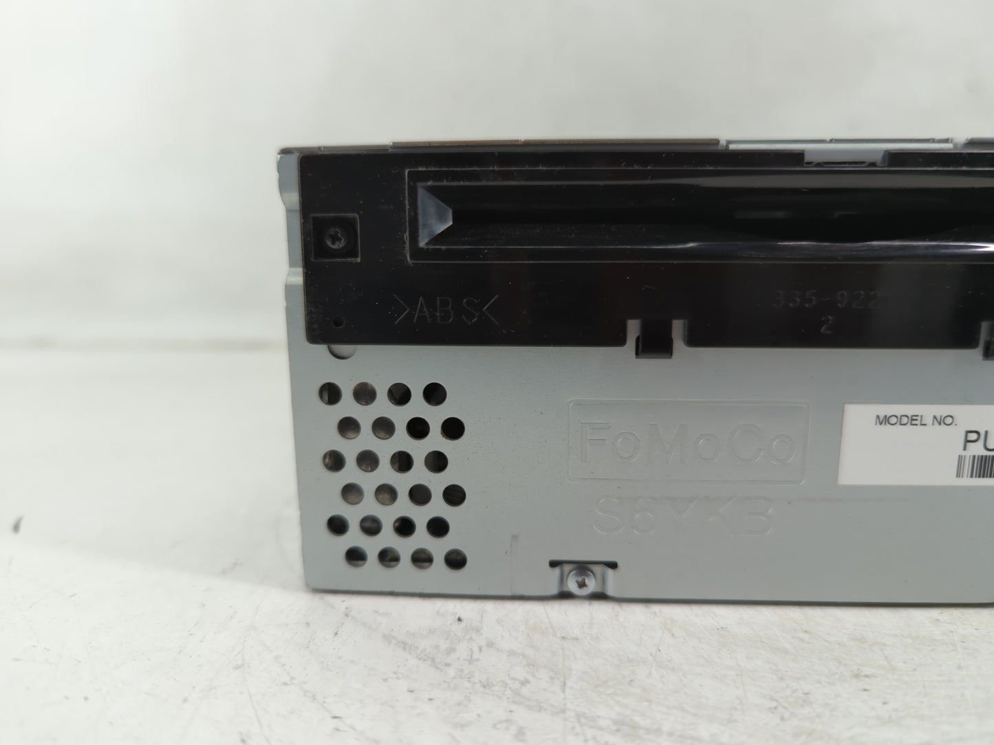 2014 Lincoln Mkx Radio AM FM Cd Player Receiver Replacement P/N:ET4T-19C107-KA Fits OEM Used Auto Parts - Oemusedautoparts1.