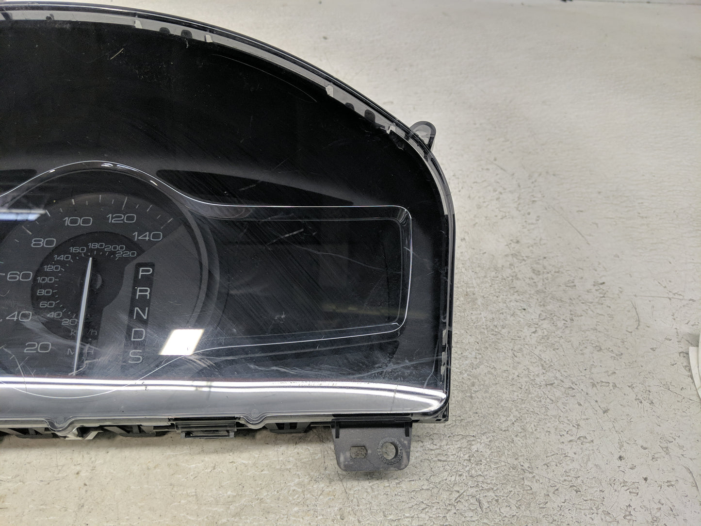 2014-2015 Lincoln Mkx Instrument Cluster Speedometer Gauges Fits Fits 2014 2015 OEM Used Auto Parts - Oemusedautoparts1.com