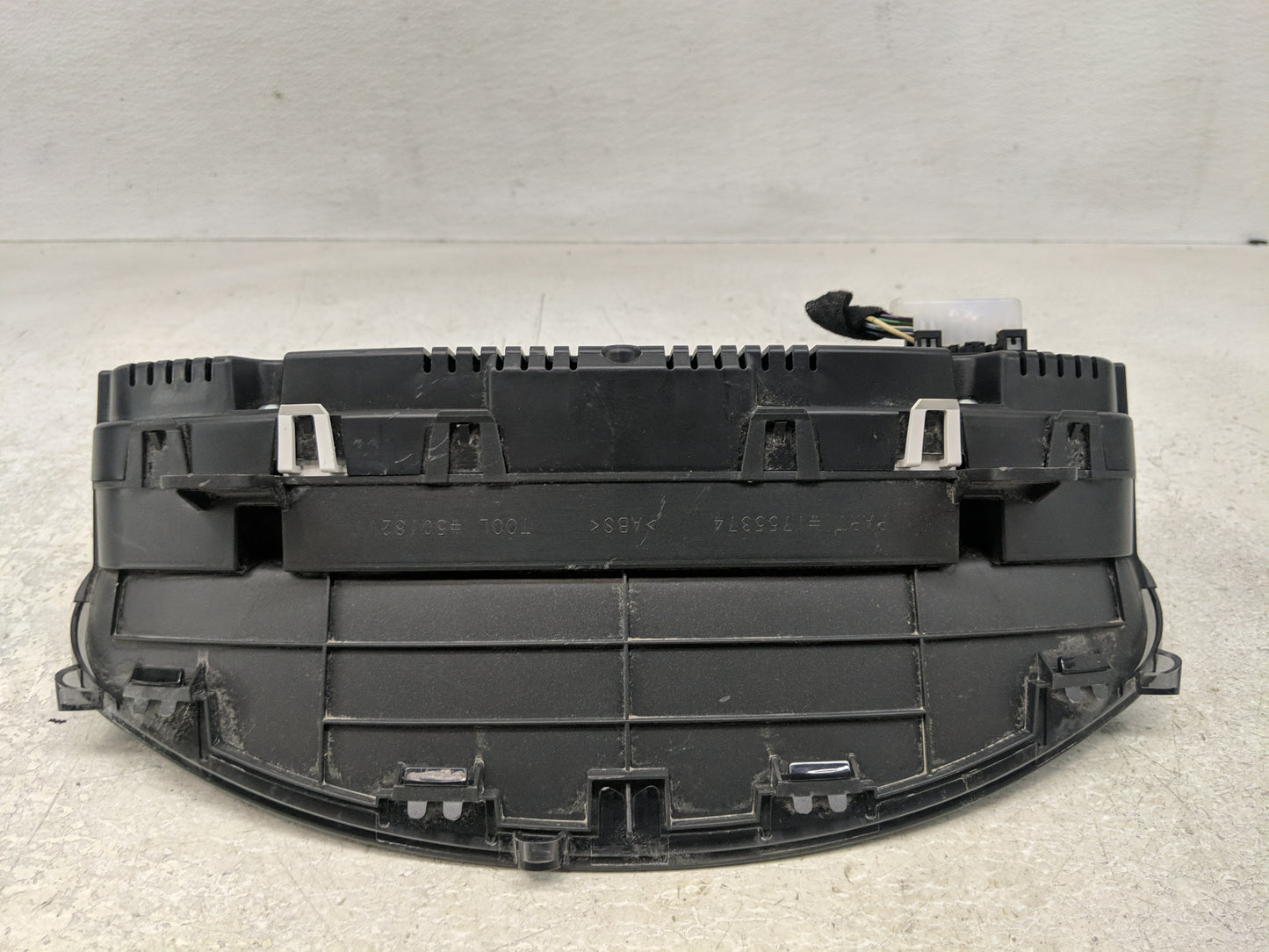 2014-2015 Lincoln Mkx Instrument Cluster Speedometer Gauges Fits Fits 2014 2015 OEM Used Auto Parts - Oemusedautoparts1.com