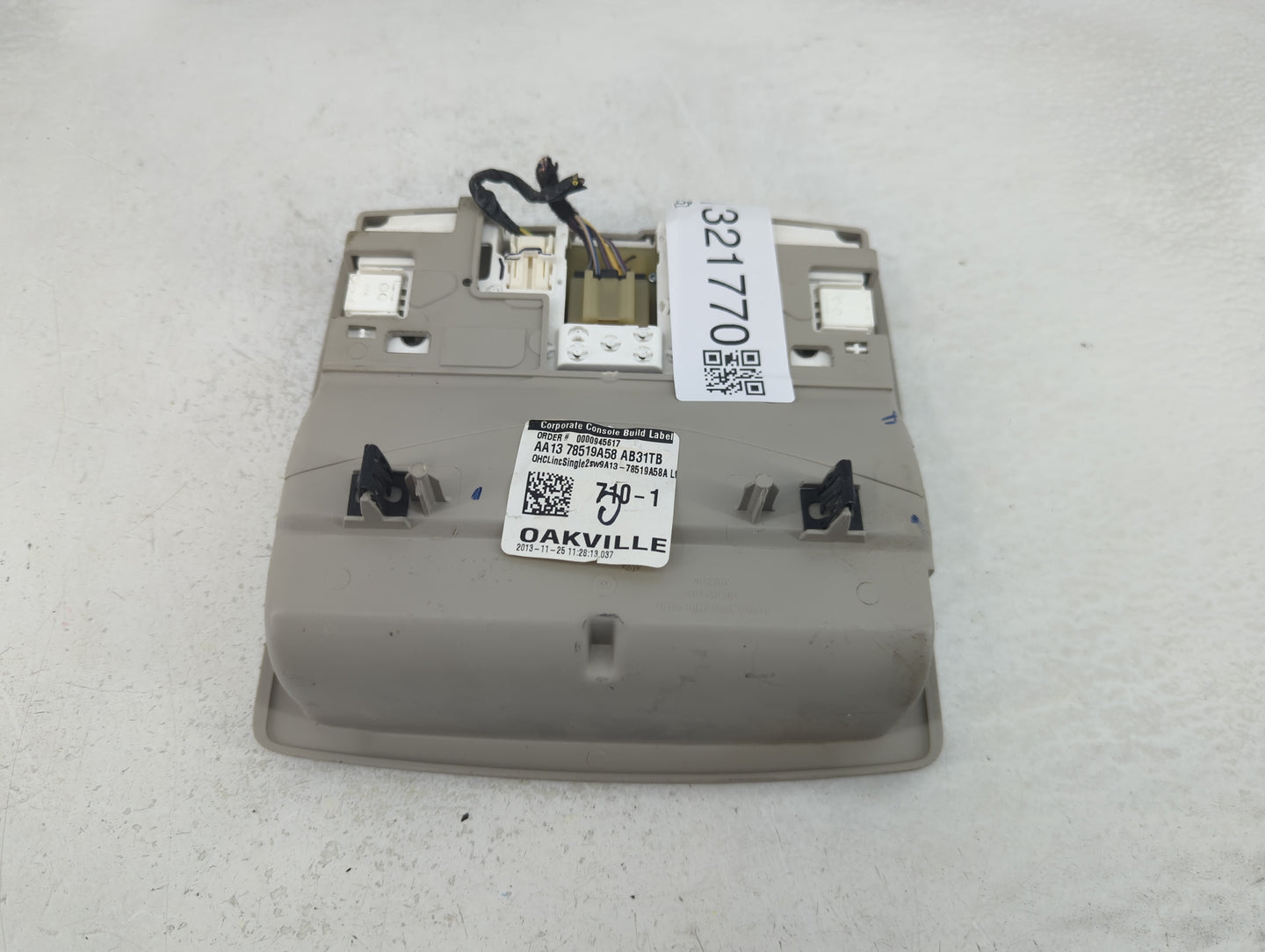 2009-2015 Lincoln Mkx Overhead Roof Console 1321770 - Oemusedautoparts1.com
