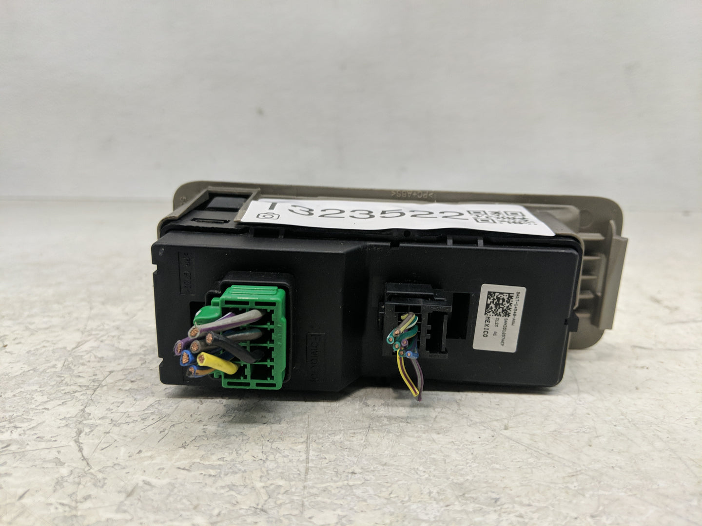 2011-2015 Lincoln Mkx Master Power Window Switch Replacement Driver Side Left P/N:BA1T-14540-AAW Fits OEM Used Auto Parts - 