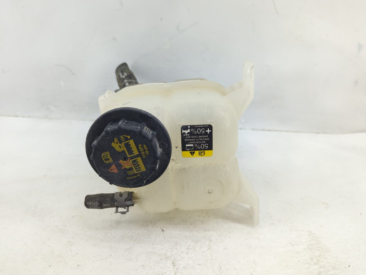 2007-2015 Lincoln Mkx Radiator Coolant Overflow Expansion Tank Bottle 1369120 - Oemusedautoparts1.com