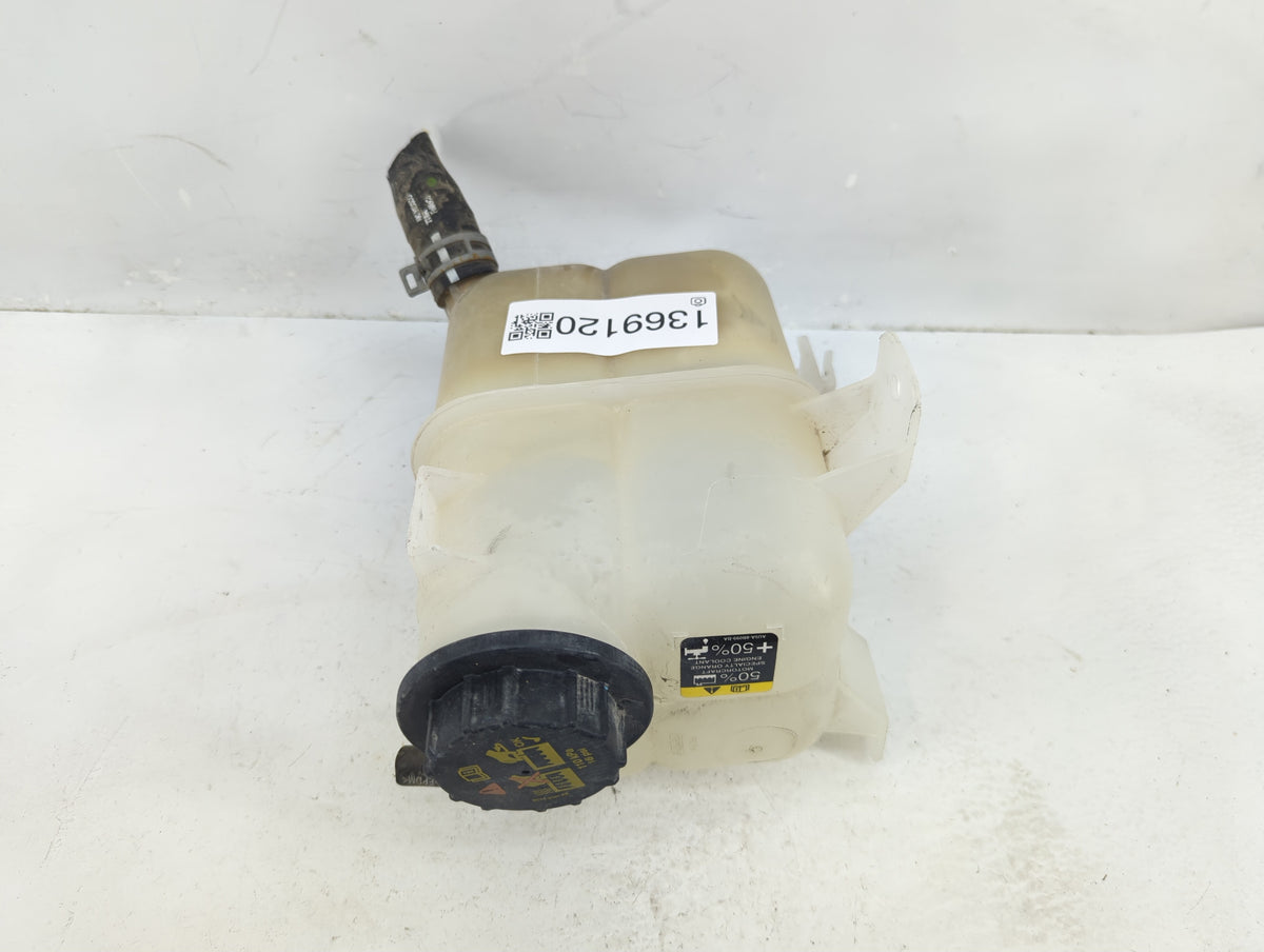 2007-2015 Lincoln Mkx Radiator Coolant Overflow Expansion Tank Bottle 1369120 - Oemusedautoparts1.com