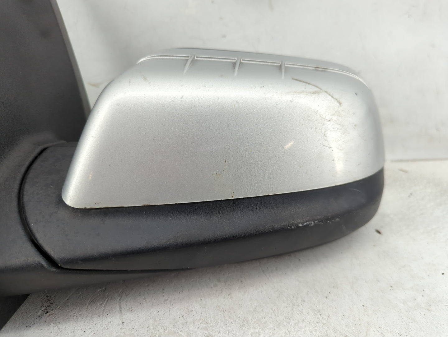 2011-2015 Lincoln Mkx Driver Side View Mirror - Left Door Mirror OEM Used - Oemusedautoparts1.com