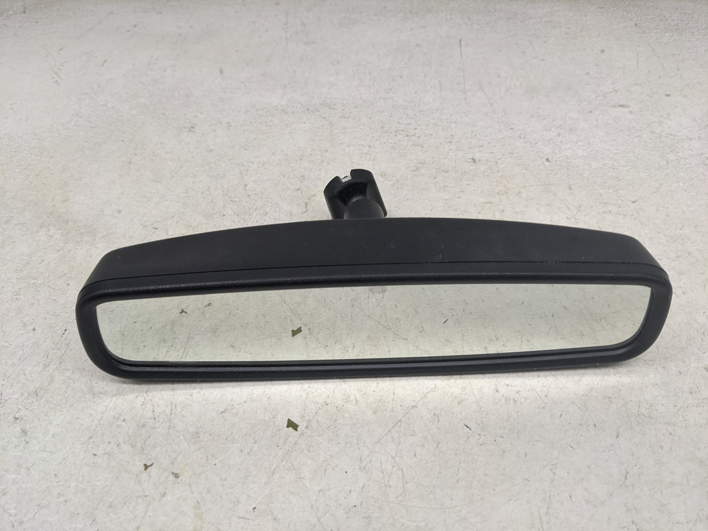 2014 Lincoln Mkx Interior Rear View Mirror Replacement OEM P/N:BJ5A-17E678-LA 051514-308-2368-1809629 Fits OEM Used Auto Par