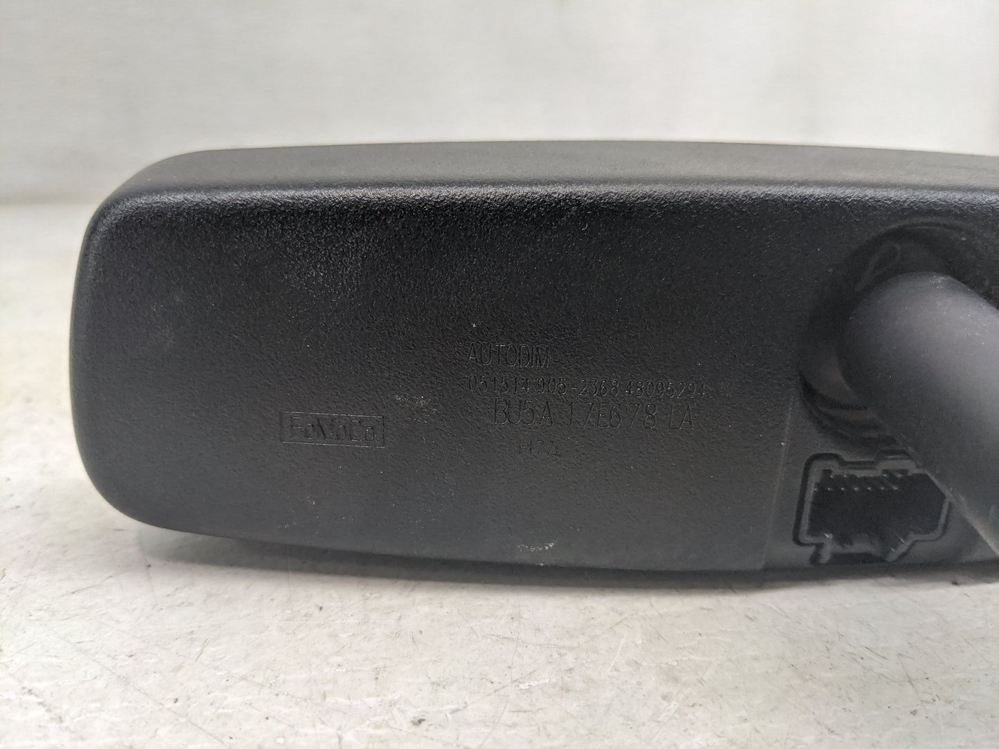 2014 Lincoln Mkx Interior Rear View Mirror Replacement OEM P/N:BJ5A-17E678-LA 051514-308-2368-1809629 Fits OEM Used Auto Par