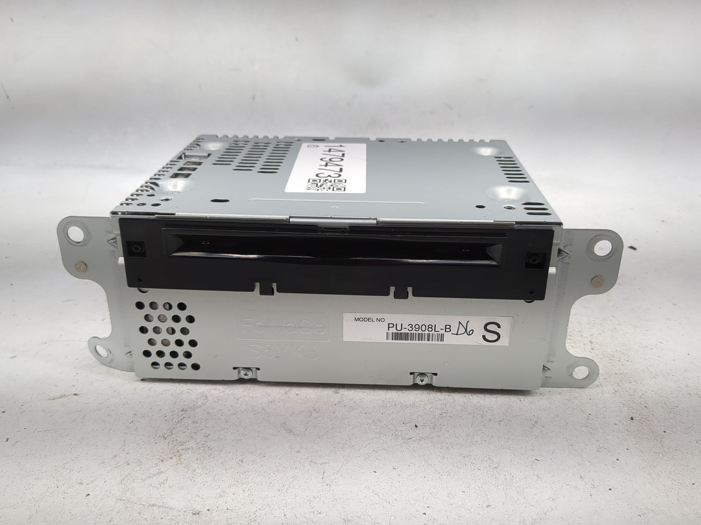 2014 Lincoln Mkx Radio AM FM Cd Player Receiver Replacement P/N:PU-3908L-B Fits OEM Used Auto Parts - Oemusedautoparts1.com