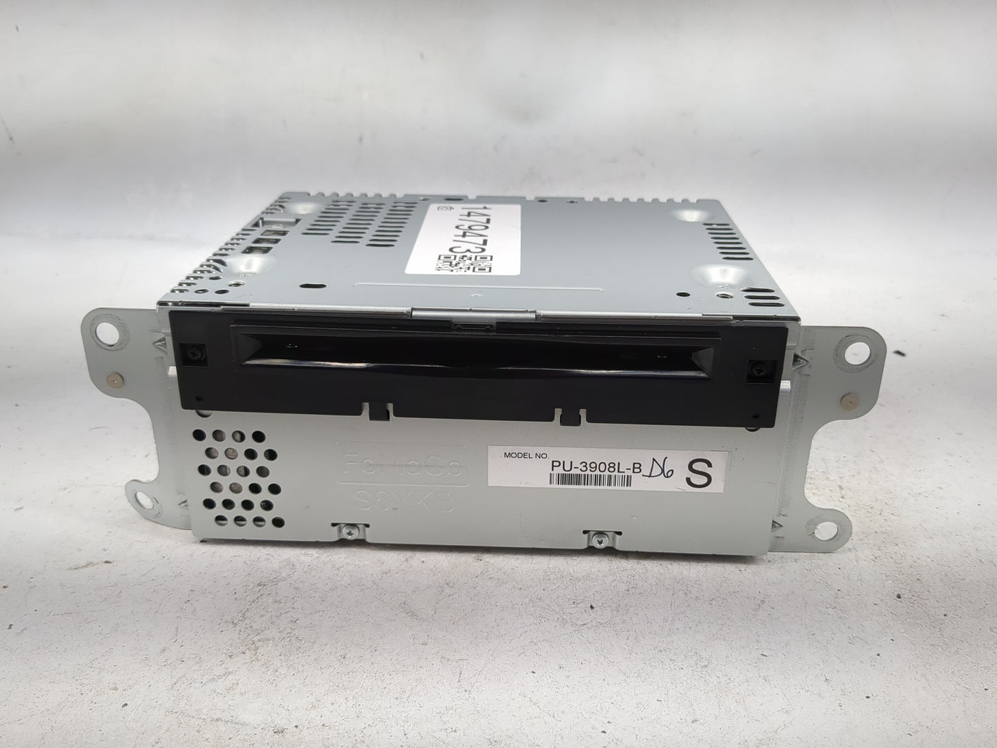 2014 Lincoln Mkx Radio AM FM Cd Player Receiver Replacement P/N:PU-3908L-B Fits OEM Used Auto Parts - Oemusedautoparts1.com