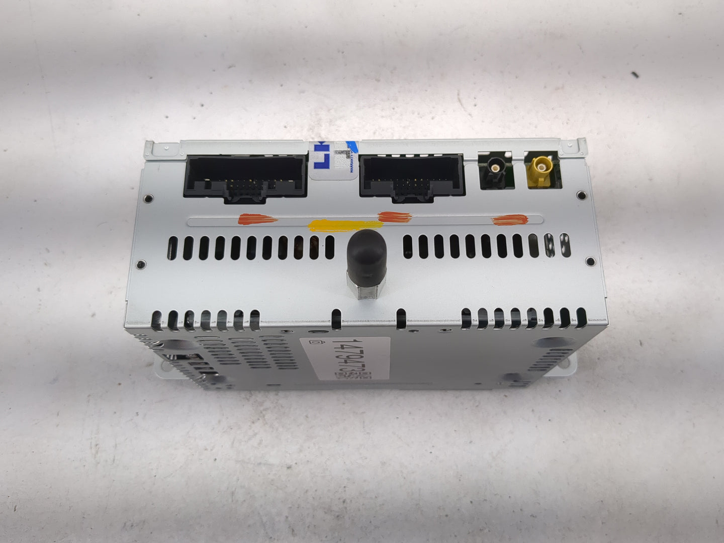 2014 Lincoln Mkx Radio AM FM Cd Player Receiver Replacement P/N:PU-3908L-B Fits OEM Used Auto Parts - Oemusedautoparts1.com