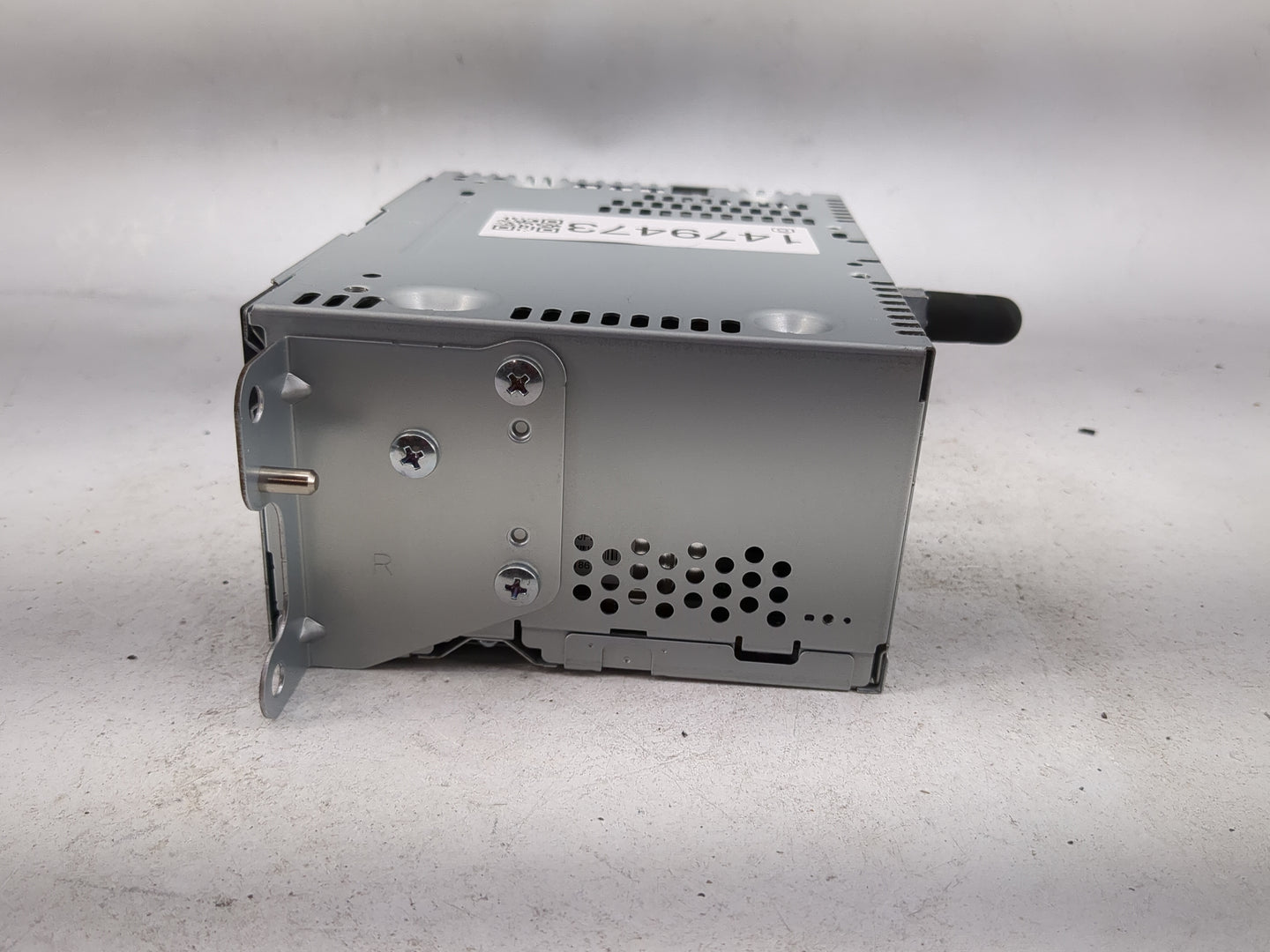2014 Lincoln Mkx Radio AM FM Cd Player Receiver Replacement P/N:PU-3908L-B Fits OEM Used Auto Parts - Oemusedautoparts1.com