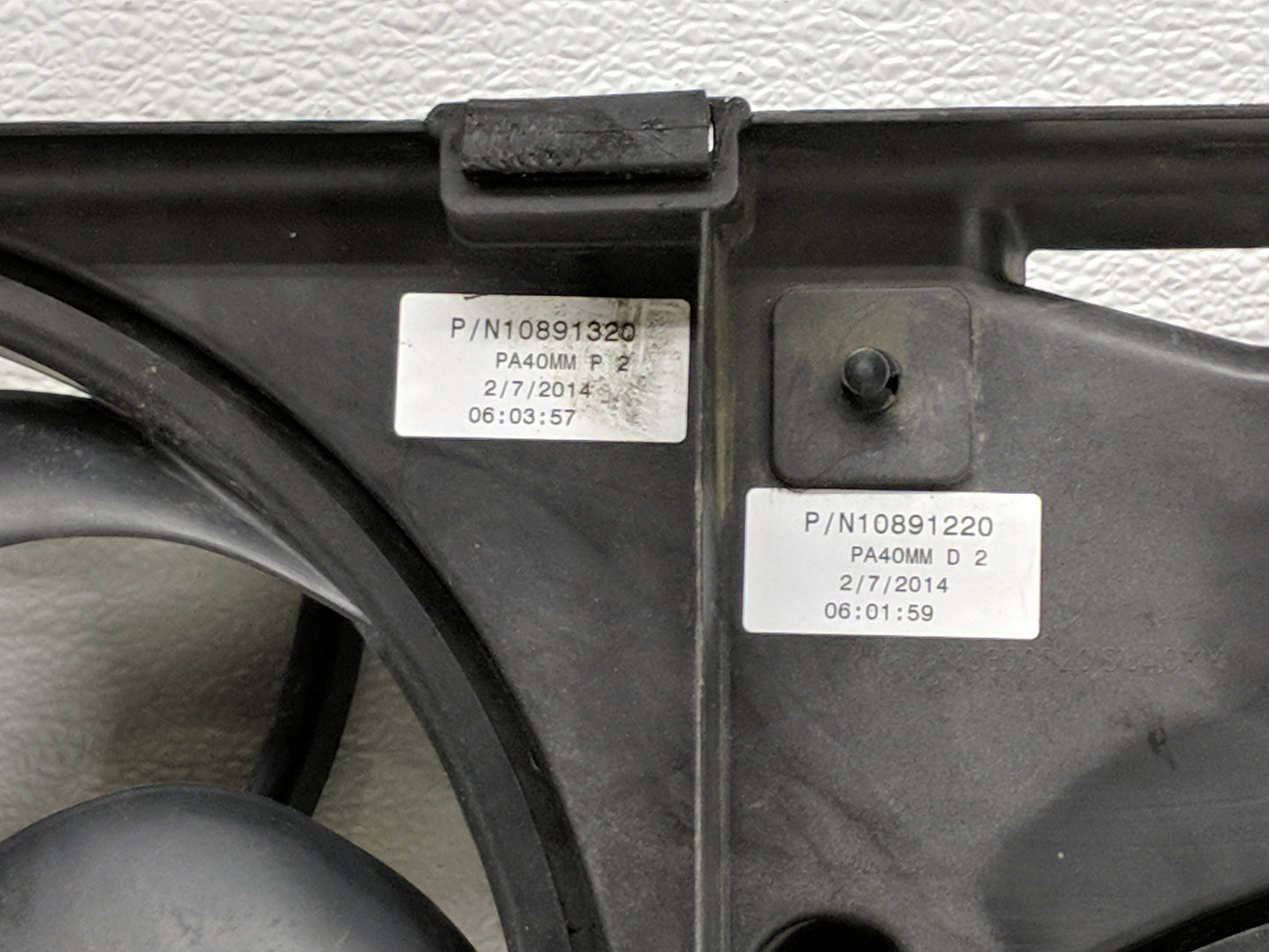 2013-2016 Lincoln Mkz Electric Radiator Cooling Fan Motor Assembly P/N:10891220 10891320 Fits Fits 2013 2014 2015 2016 OEM U