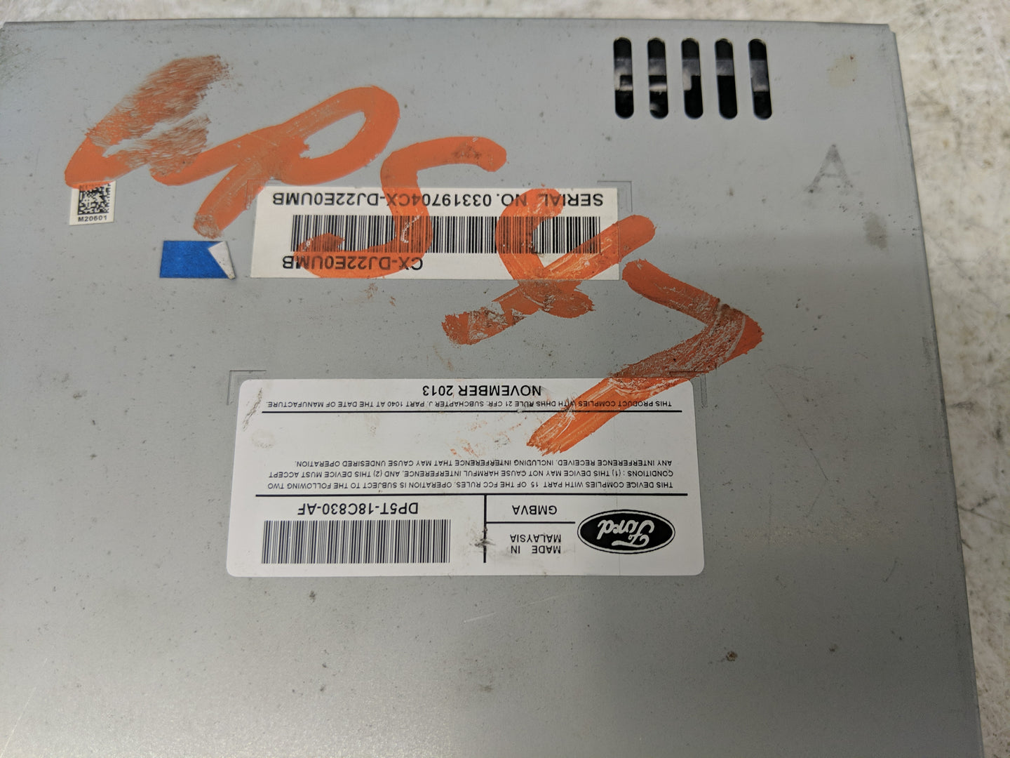 2013-2014 Lincoln Mkz Radio AM FM Cd Player Receiver Replacement P/N:DP5T-18C830-AF Fits Fits 2013 2014 OEM Used Auto Parts 