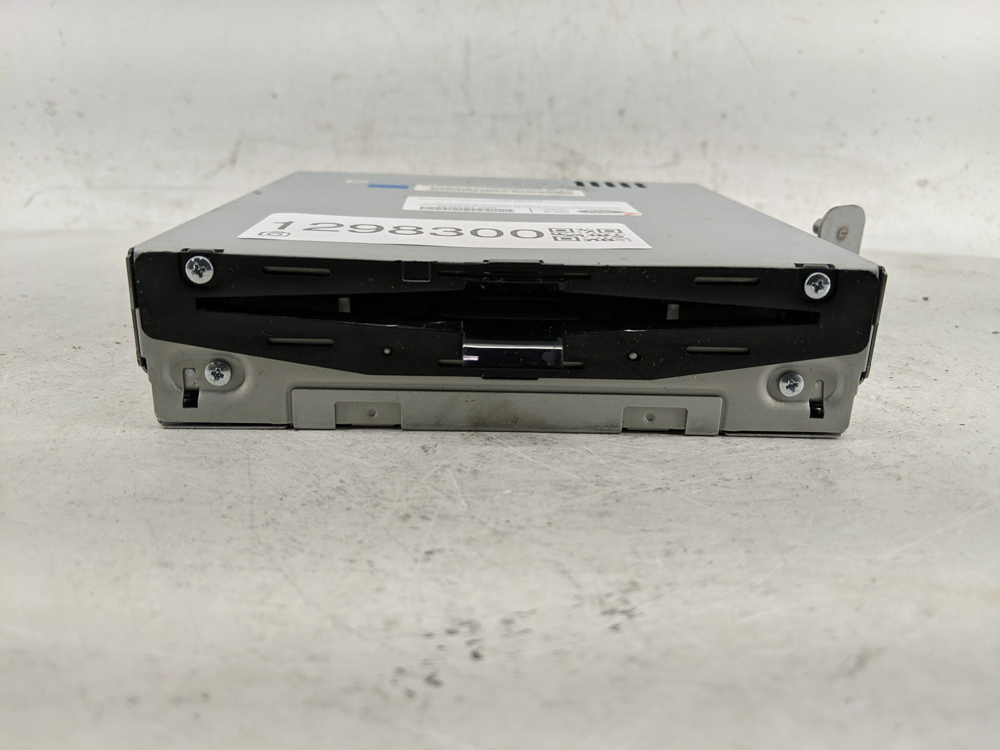 2014 Lincoln Mkz Radio AM FM Cd Player Receiver Replacement P/N:DP5T-18C830-AF Fits OEM Used Auto Parts - Oemusedautoparts1.