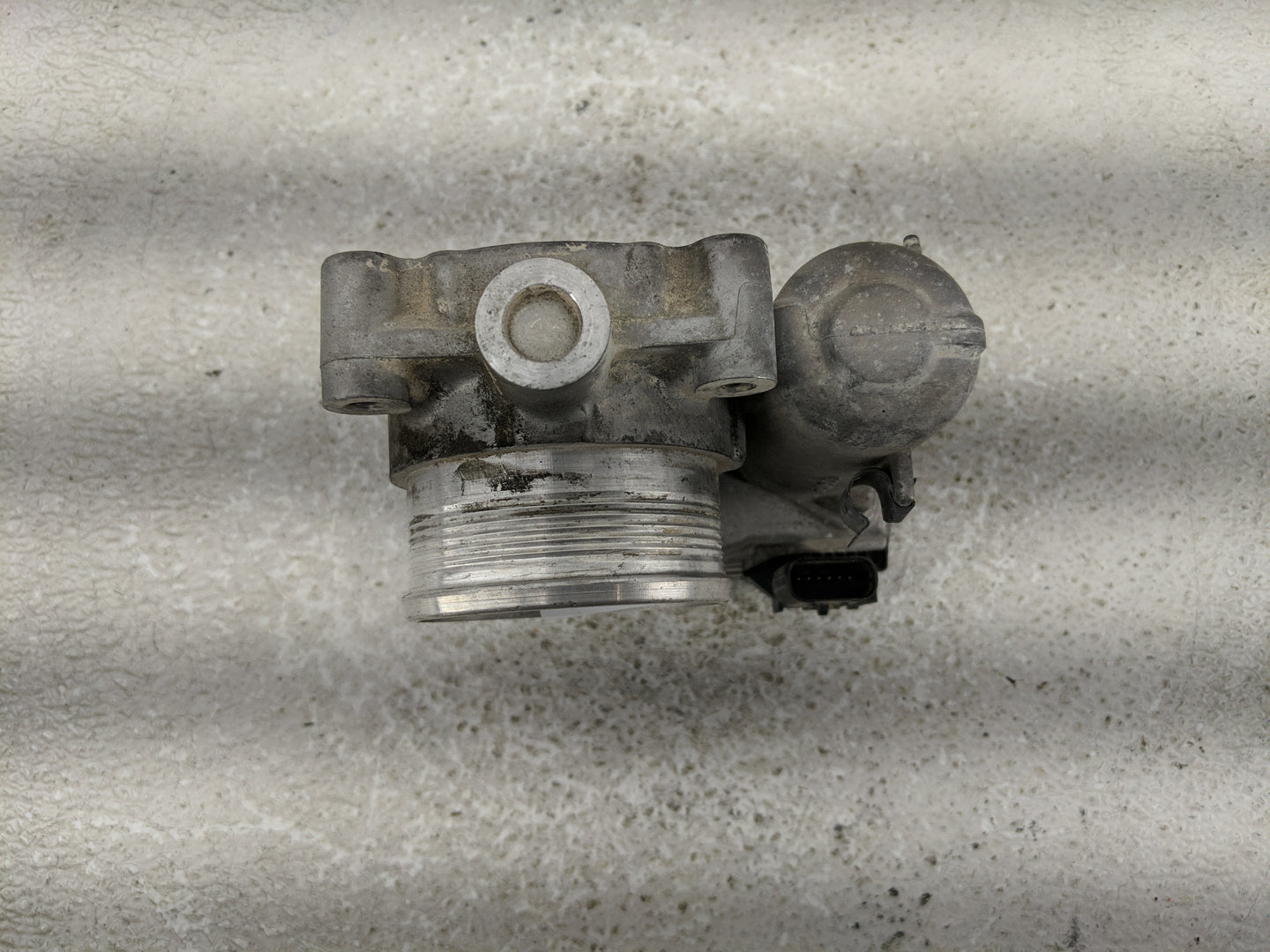2013-2016 Lincoln Mkz Throttle Body P/N:0 280 750 586 Fits Fits 2012 2013 2014 2015 2016 2017 OEM Used Auto Parts - Oemuseda