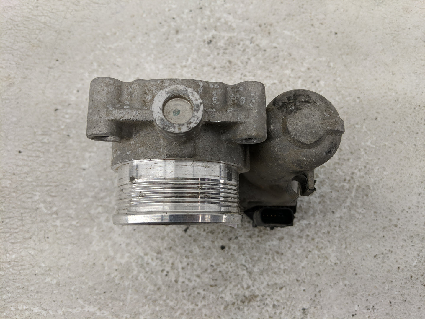 2013-2016 Lincoln Mkz Throttle Body P/N:0 280 750 586 Fits Fits 2012 2013 2014 2015 2016 2017 OEM Used Auto Parts - Oemuseda