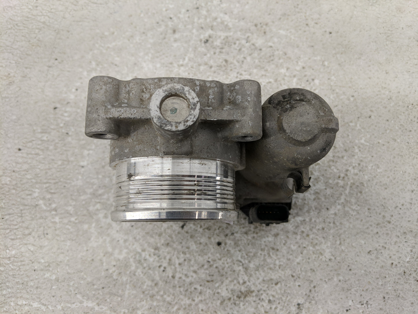 2013-2016 Lincoln Mkz Throttle Body P/N:0 280 750 586 Fits Fits 2012 2013 2014 2015 2016 2017 OEM Used Auto Parts - Oemuseda