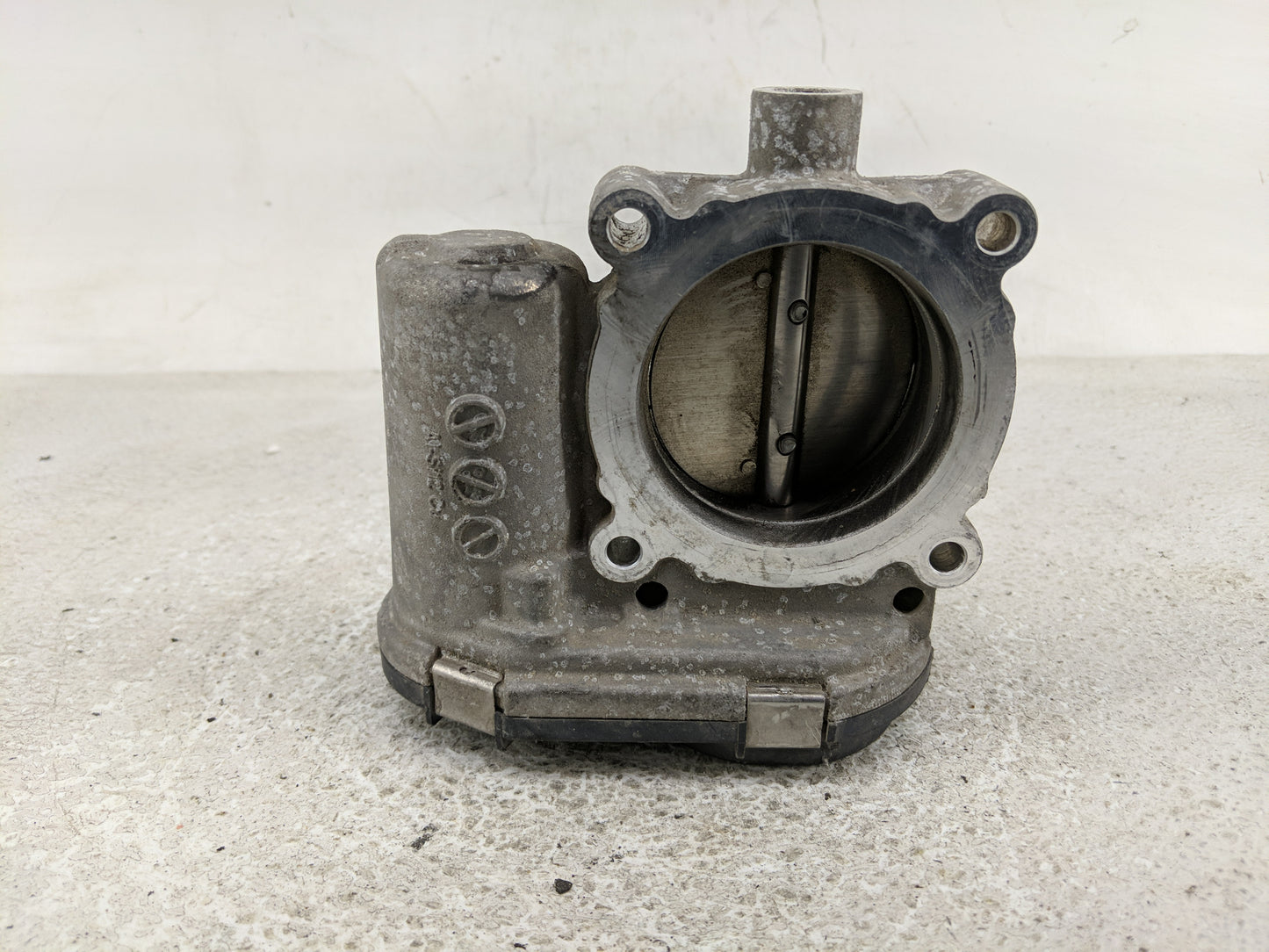 2013-2016 Lincoln Mkz Throttle Body P/N:0 280 750 586 Fits Fits 2012 2013 2014 2015 2016 2017 OEM Used Auto Parts - Oemuseda