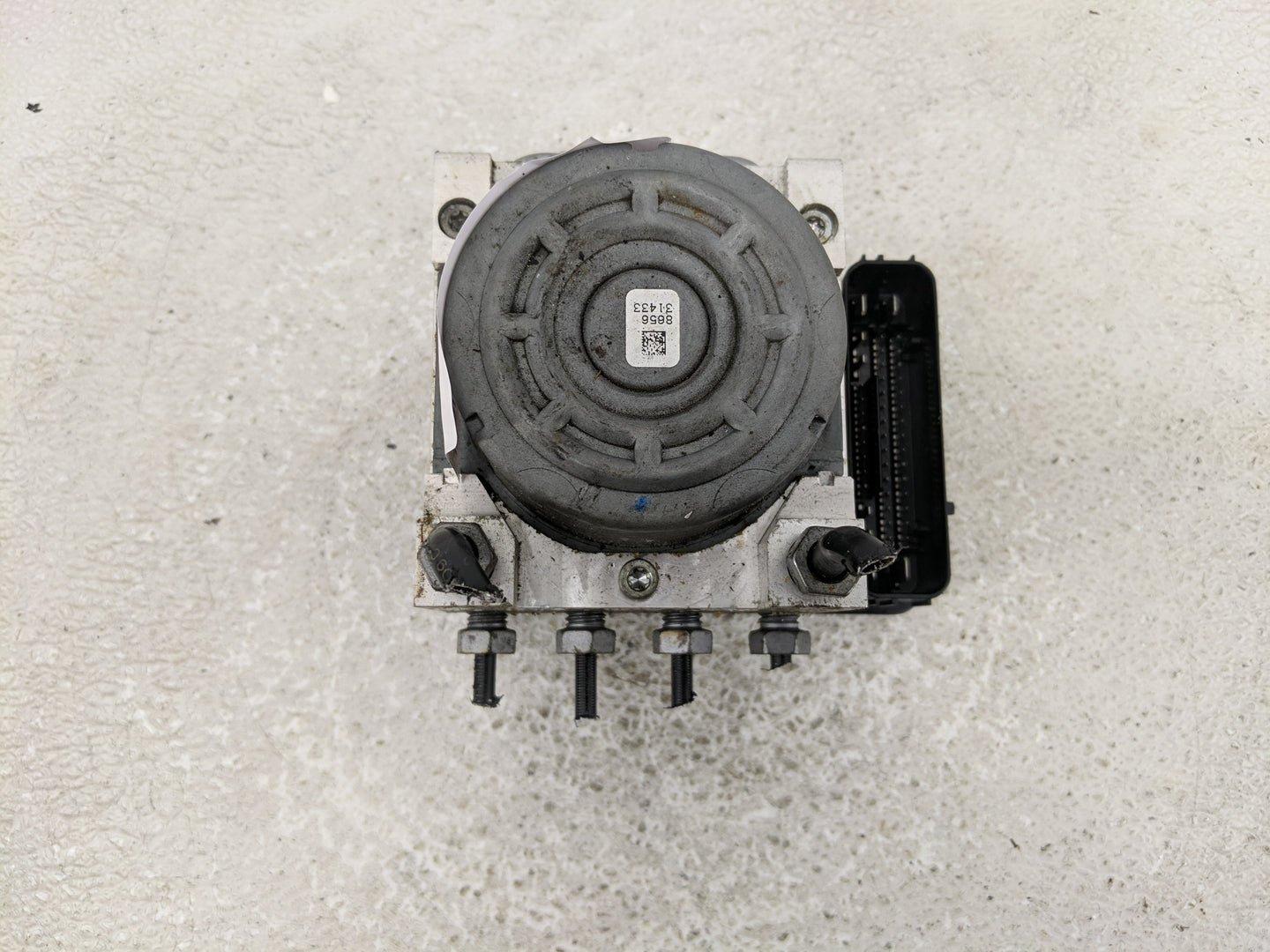 2014-2016 Lincoln Mkz ABS Pump Control Module Replacement P/N:DG9C-2C405-DF Fits Fits 2014 2015 2016 OEM Used Auto Parts - O