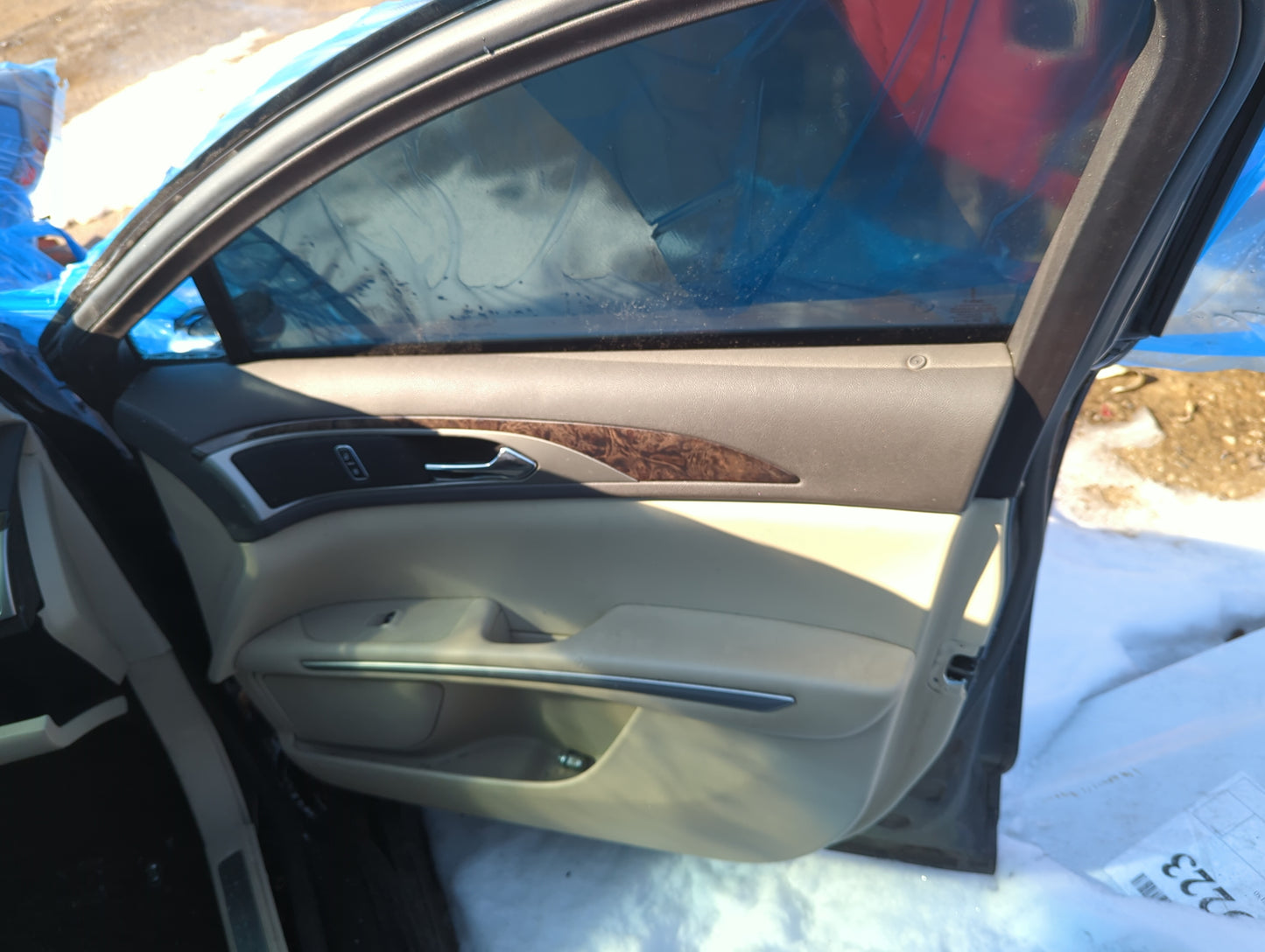 2014 Lincoln Mkz Front Right Passenger Interior Door Panel Trim - Oemusedautoparts1.com